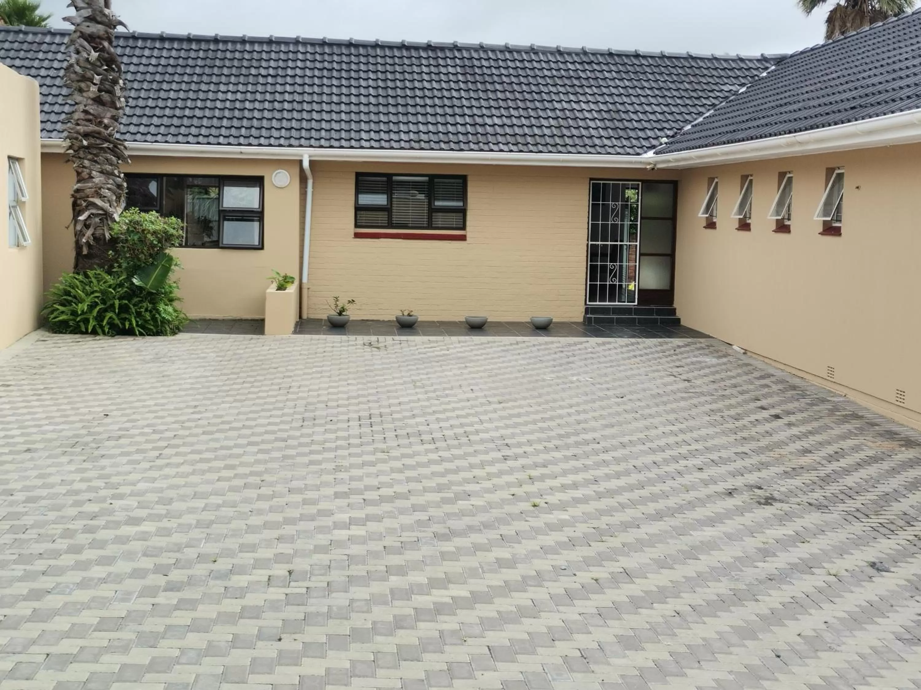 Property building in Palm Tree BnB