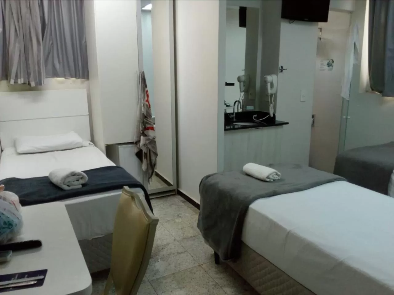 Bedroom, Bed in Compacto Hotel Alphaville Campinas