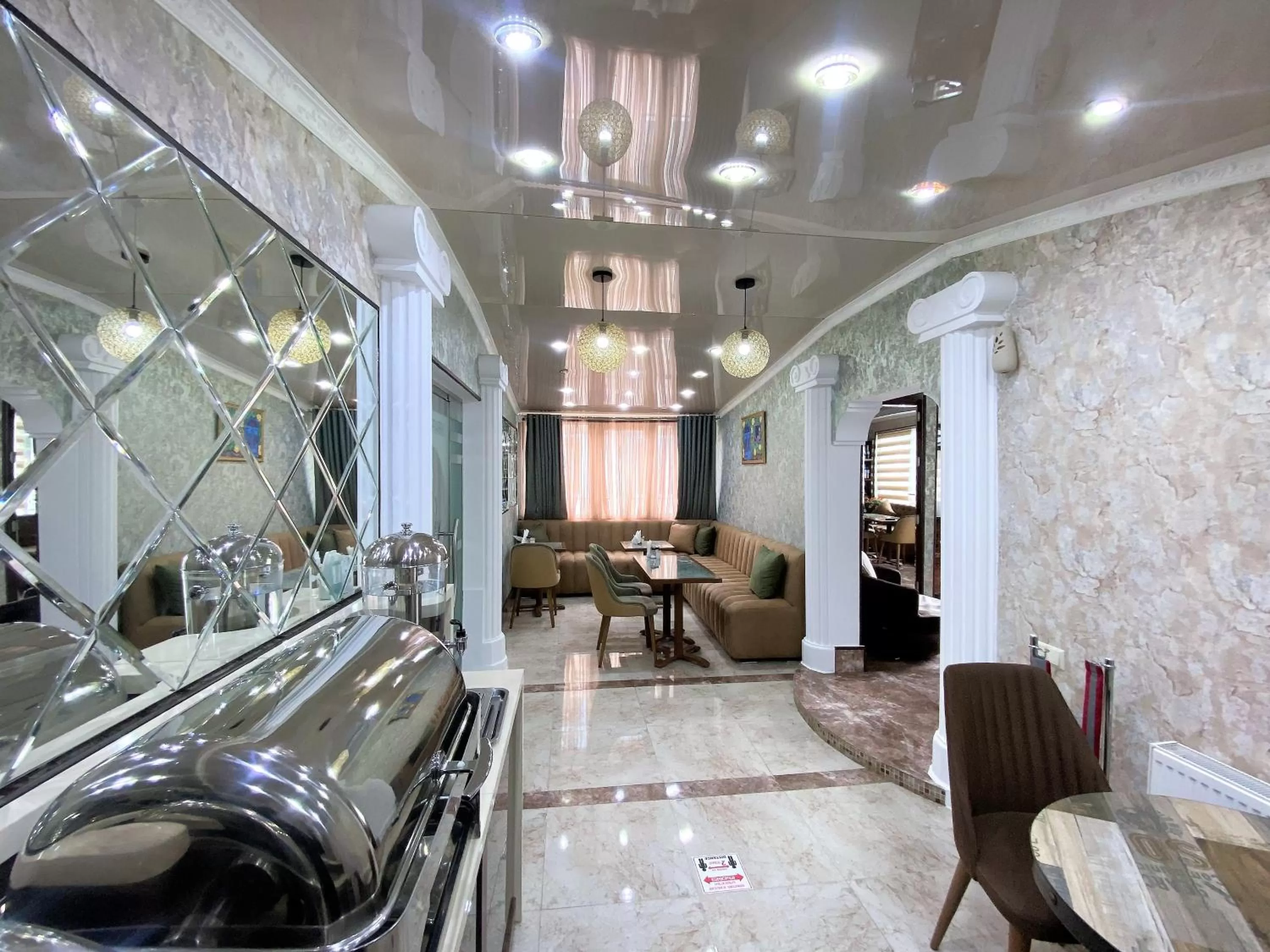 Dining area in Hotel Park