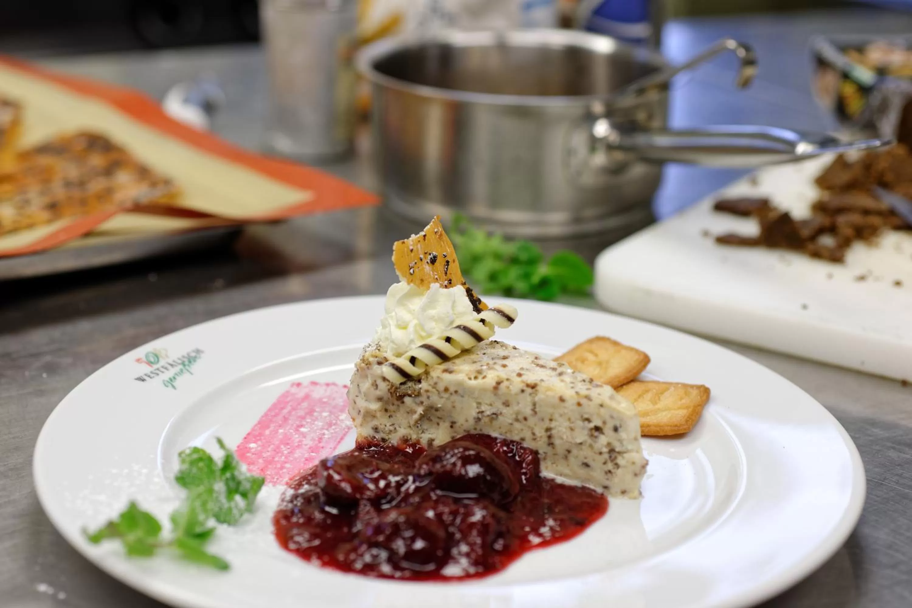 Restaurant/places to eat in Overkamp