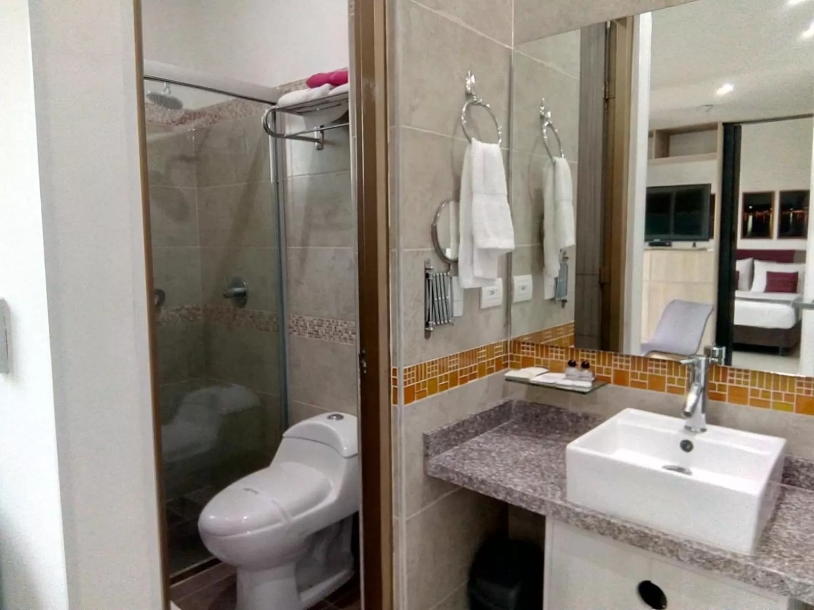 Terrazas Tayrona Travelers Apartamentos y Suites