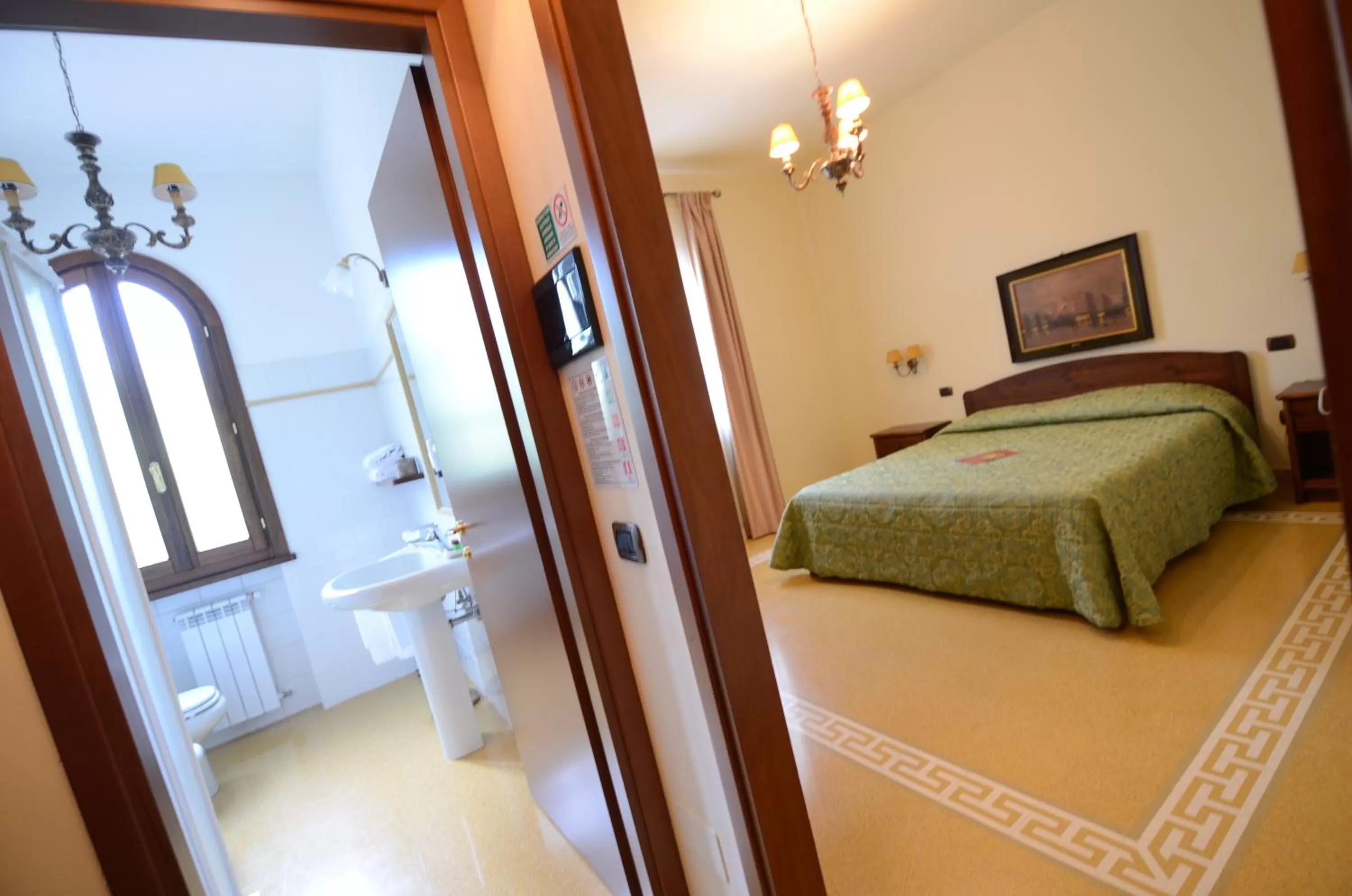 Photo of the whole room, Bed in Poggio Degli Olivi