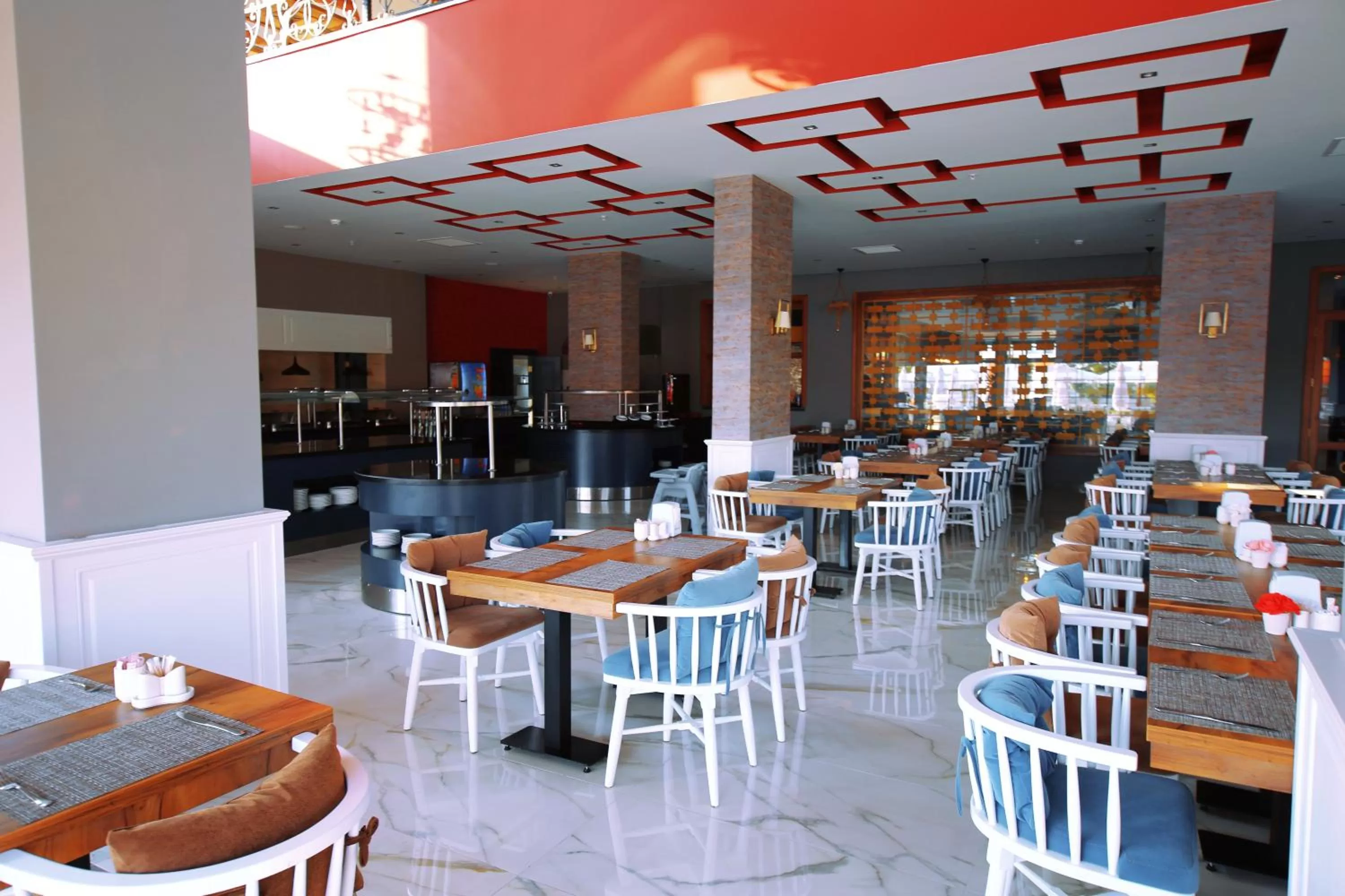 Restaurant/places to eat in Sey Beach Hotel & Spa