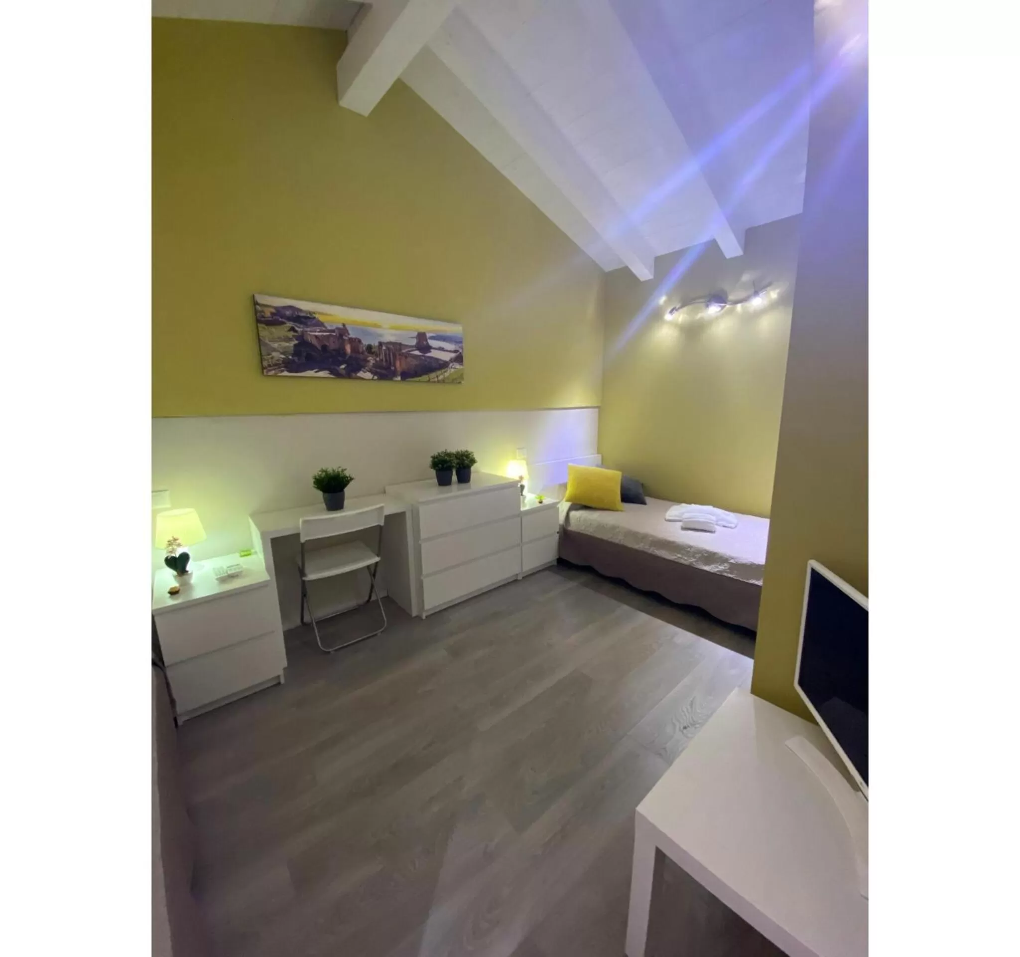 Bedroom, Bed in Bnb Archimede