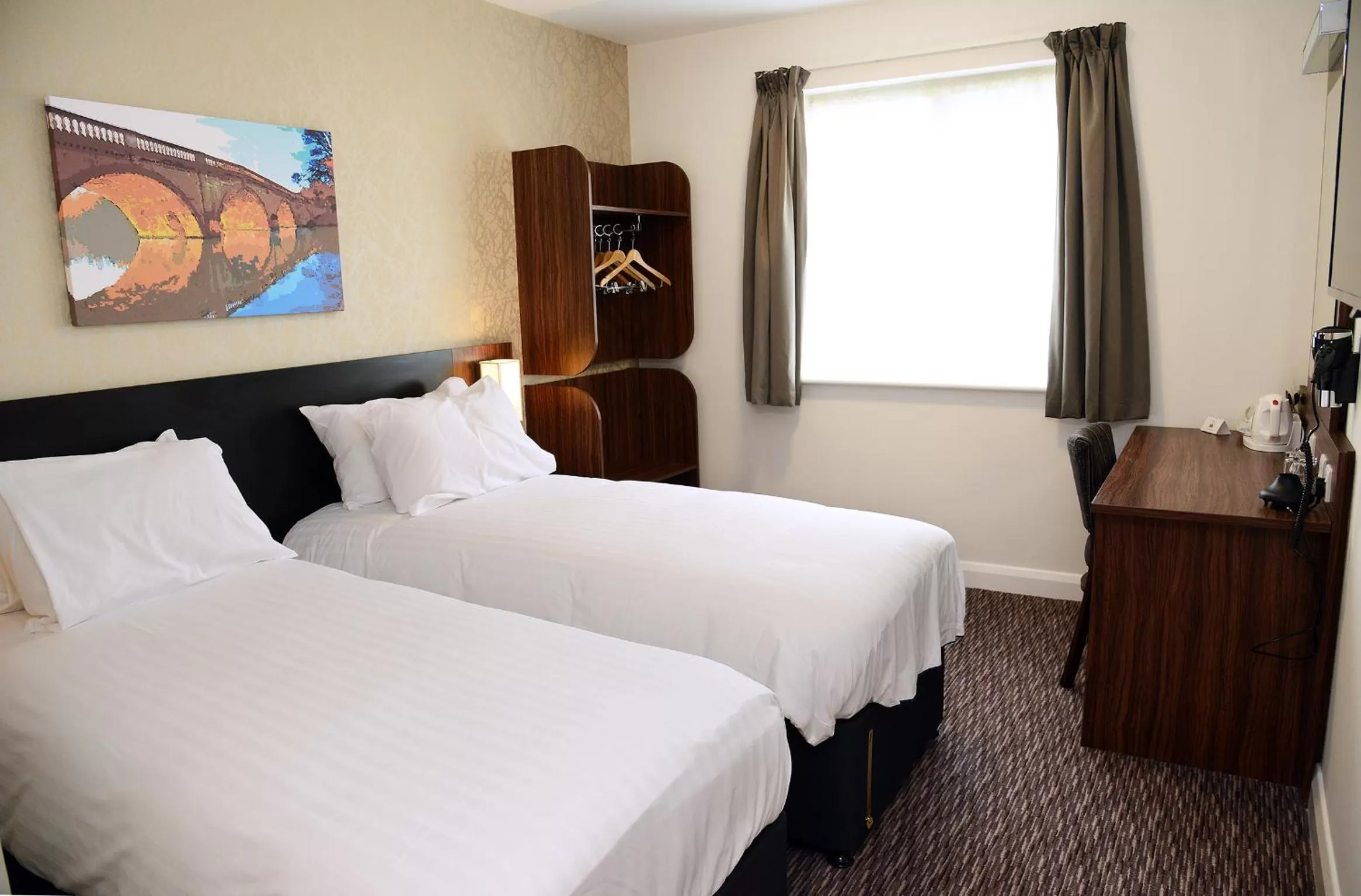 Photo of the whole room, Bed in Lock Keeper, Worksop by Marston's Inns