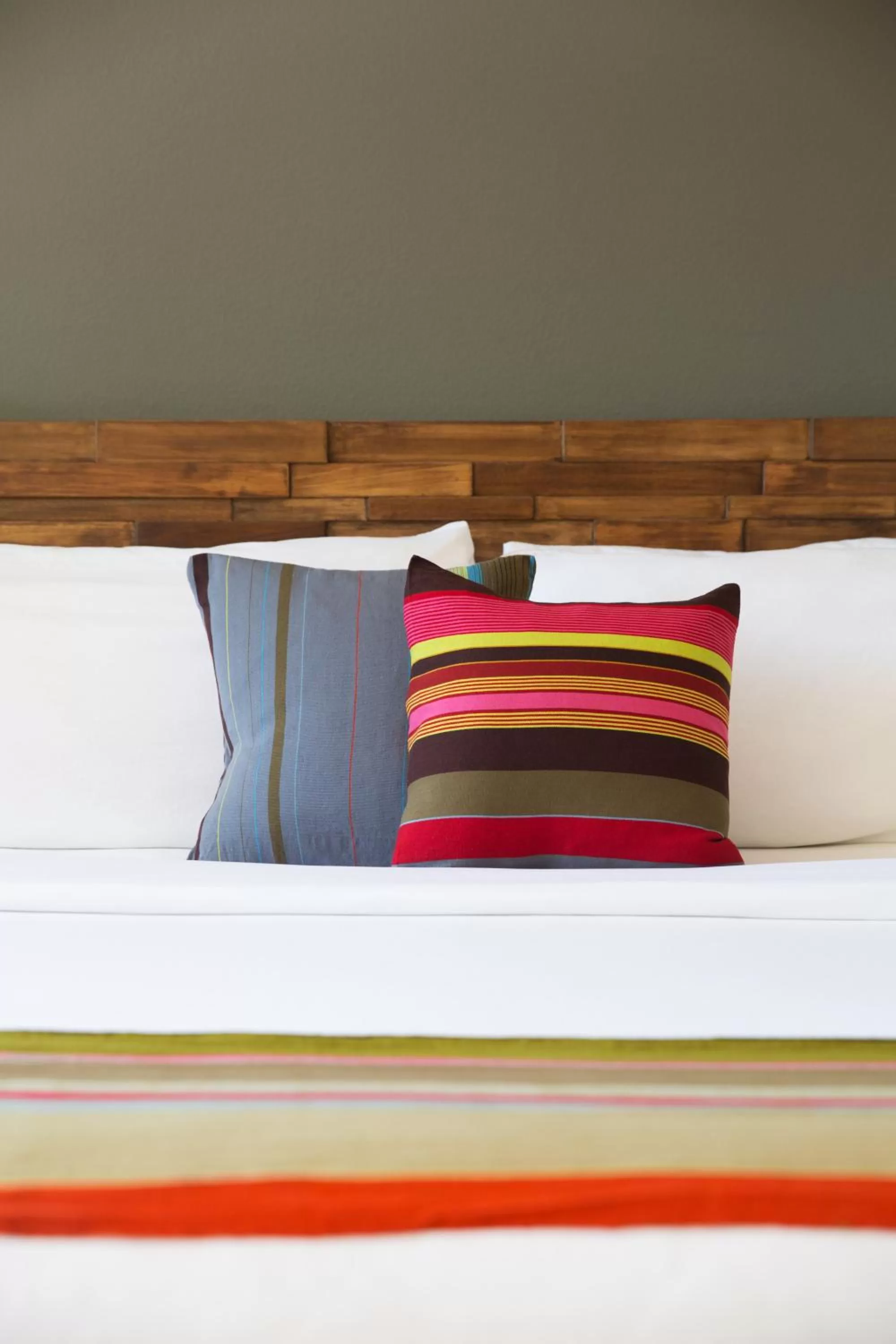 Decorative detail, Bed in Santiago Resort - Palm Springs Premier Gay Men’s Resort