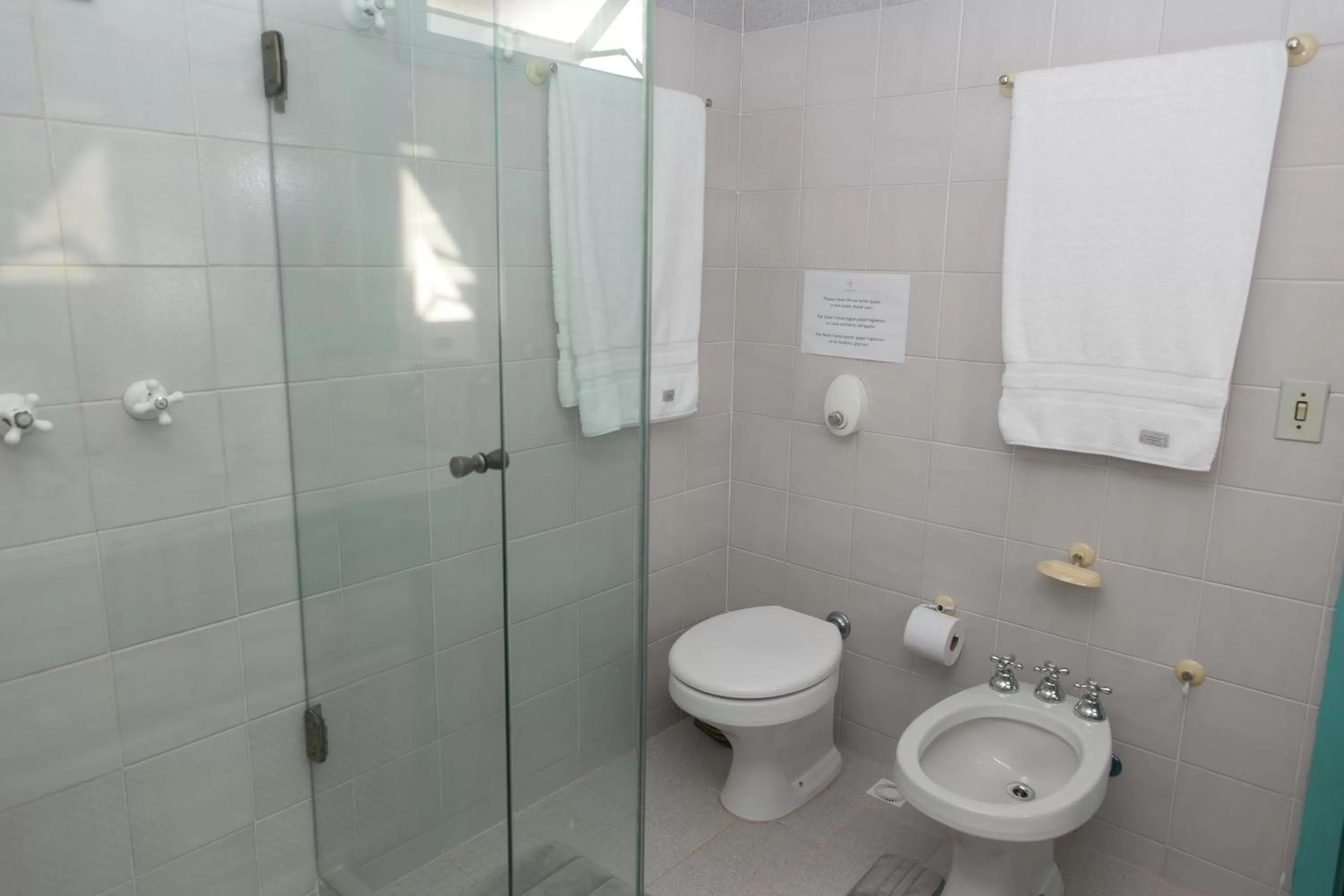 Bathroom in Vila Bela-Emília