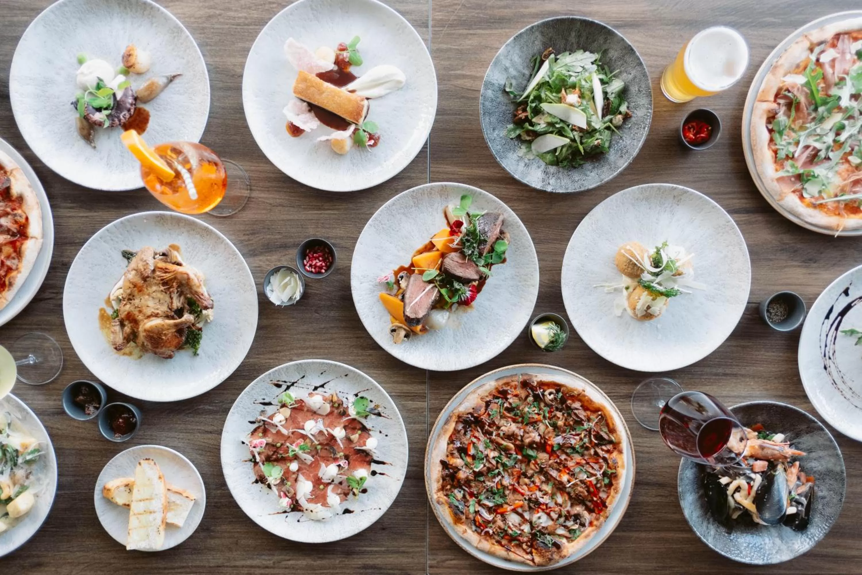 Food and drinks in Elite Gold Coast