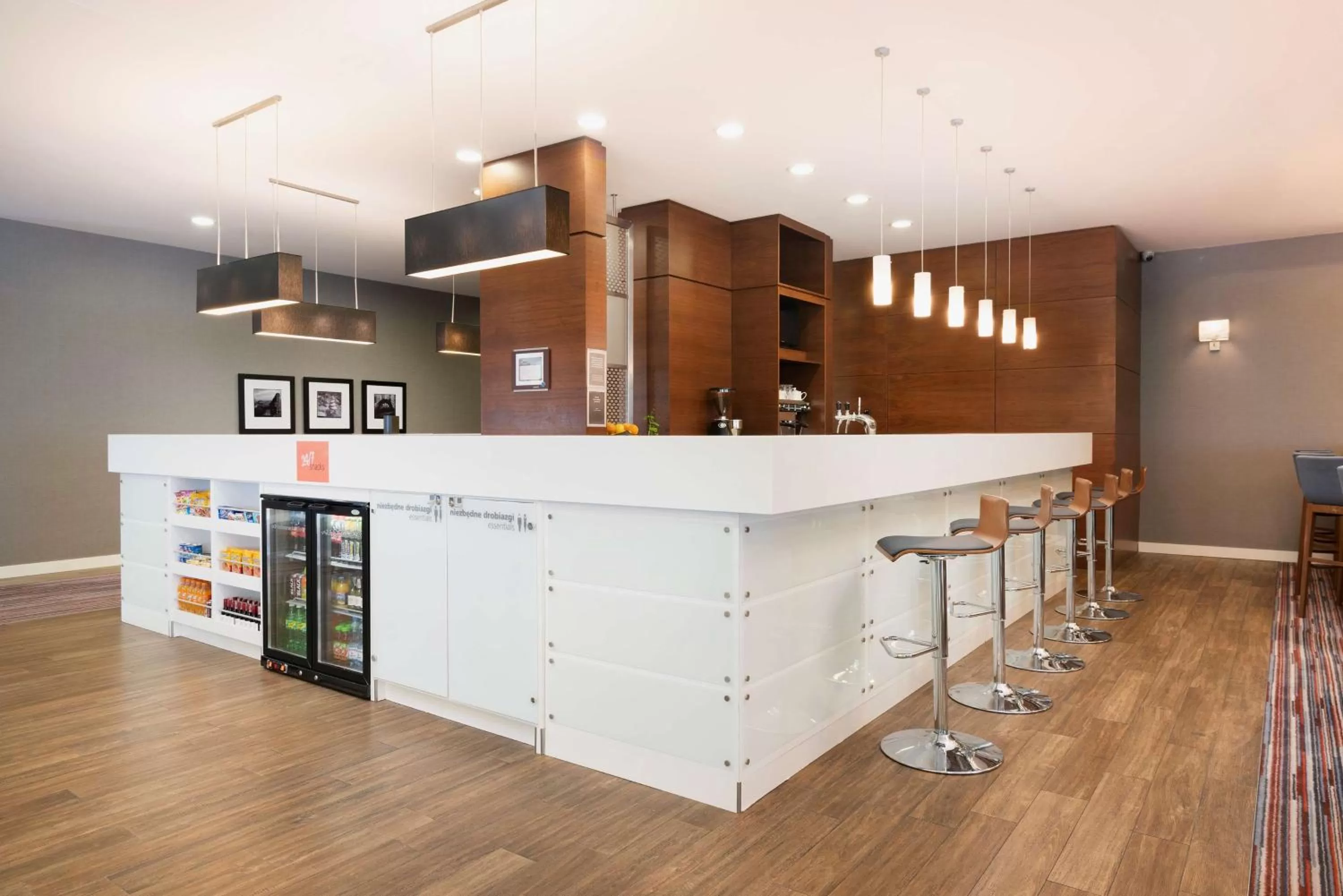 Lounge or bar in Hampton by Hilton Krakow