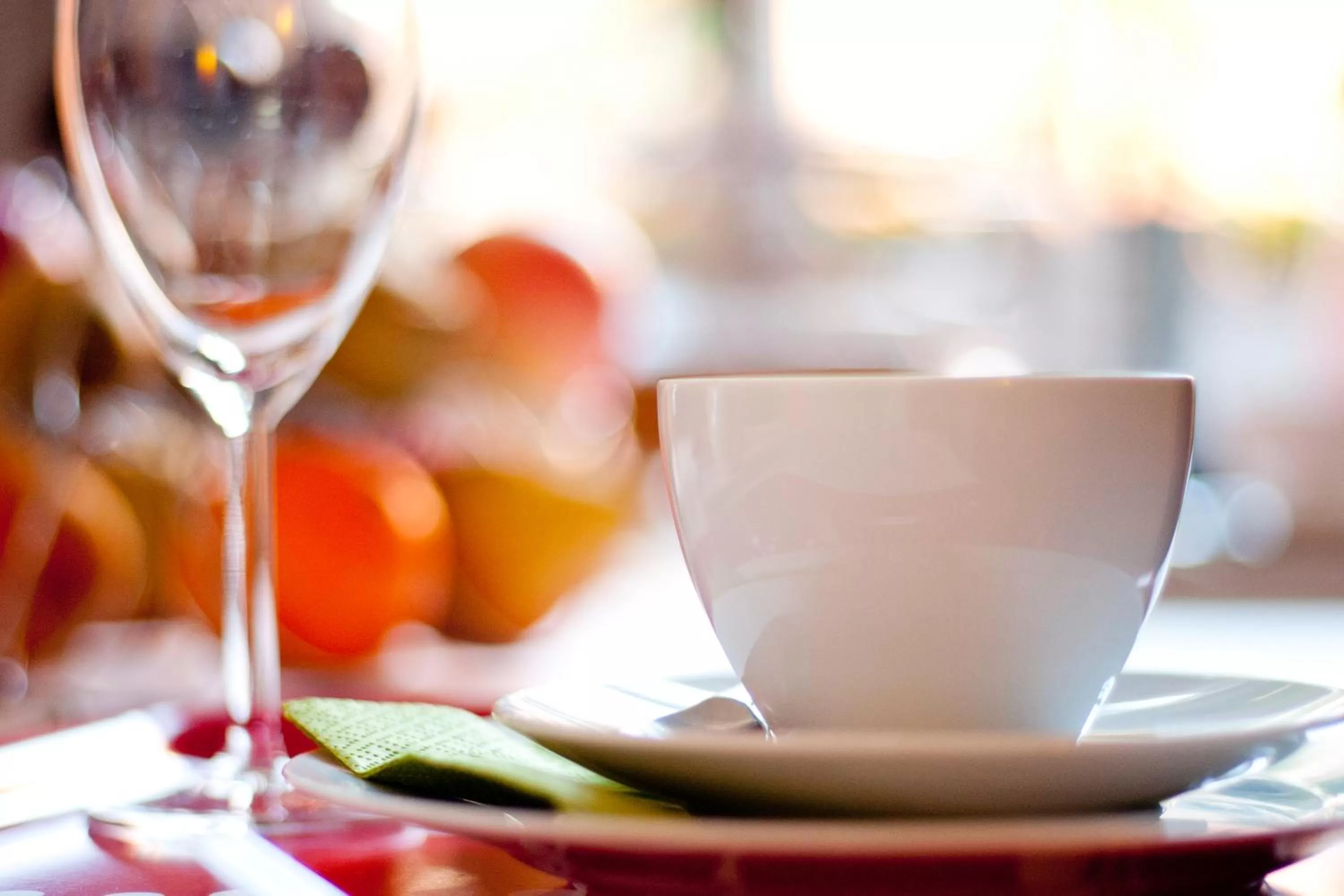 Breakfast in B&B Lodging At 8