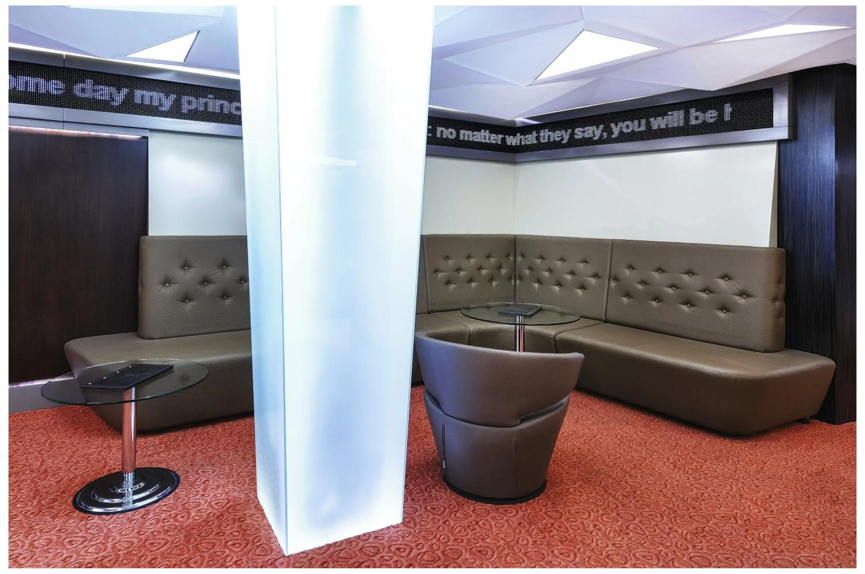 Lounge or bar in Cartoon Hotel