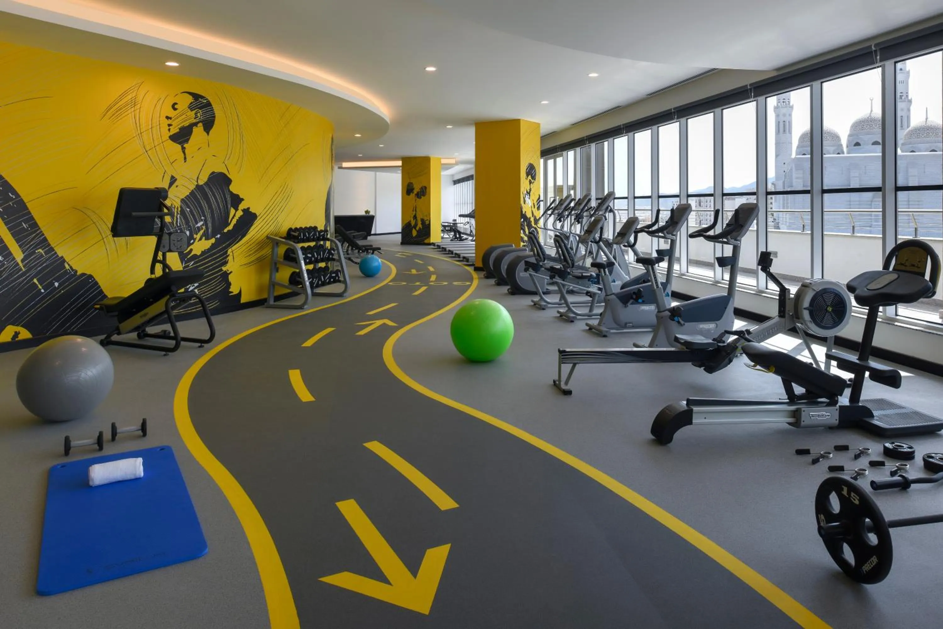 Fitness centre/facilities in Fraser Suites Muscat
