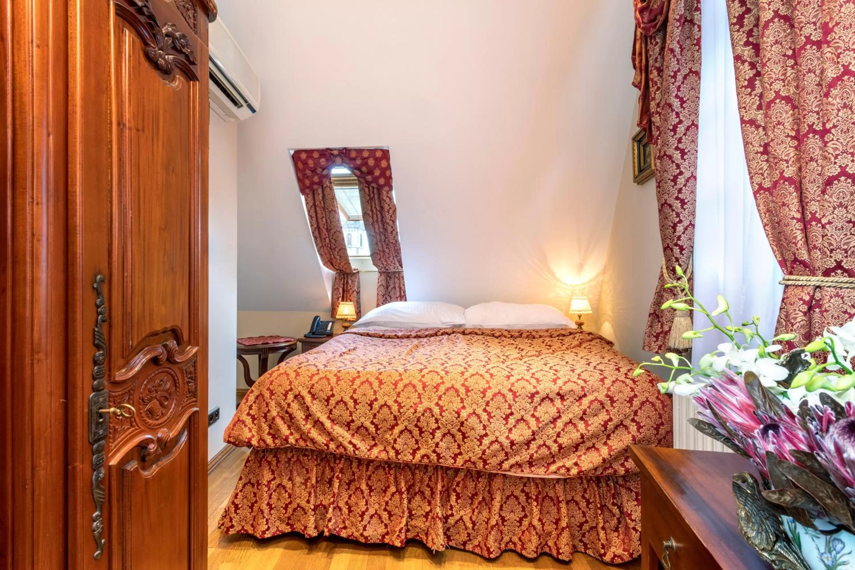 Bed in Hotel U Prince Prague by BHG