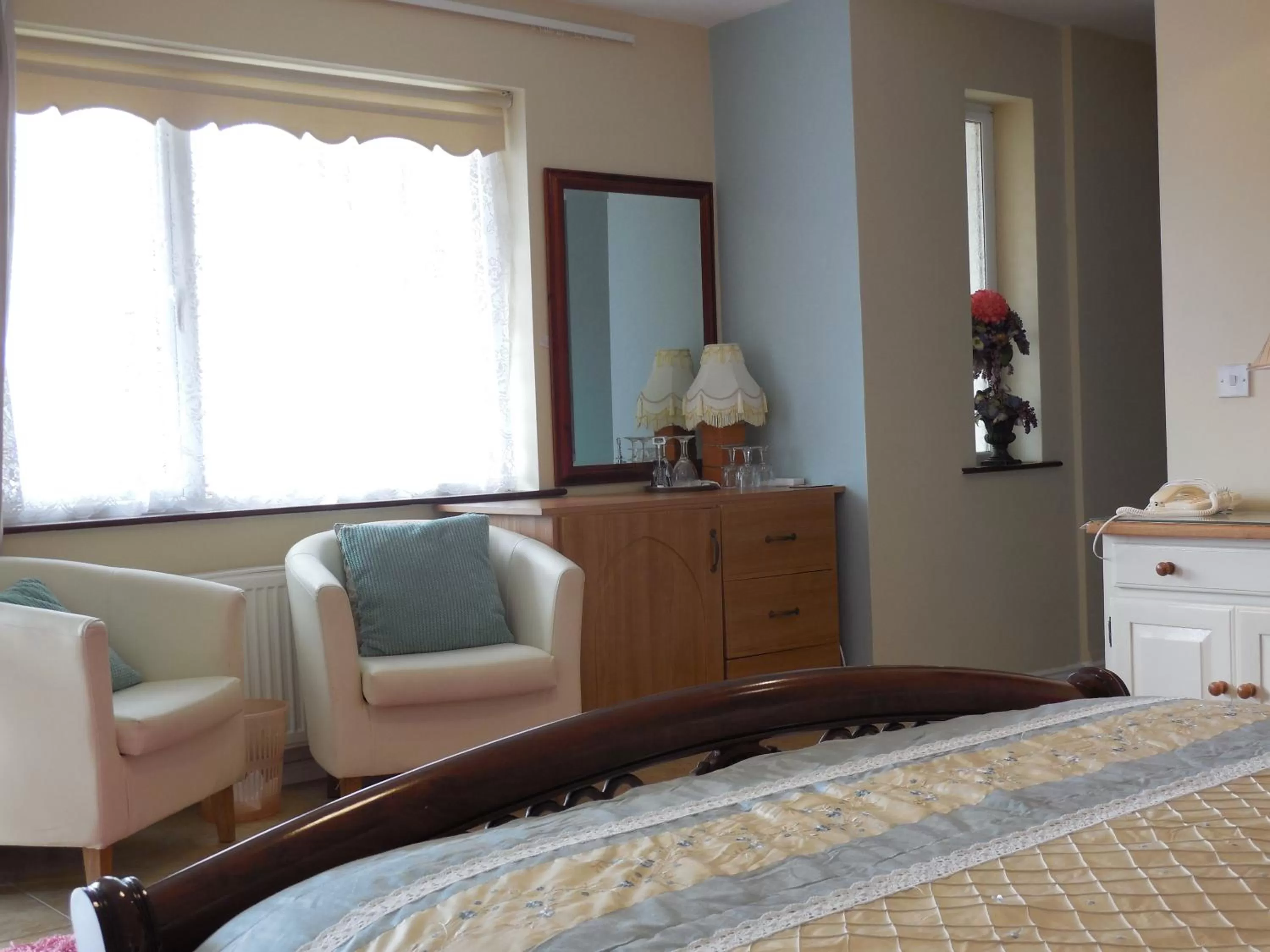 Decorative detail, Bed in Crystal Springs B&B