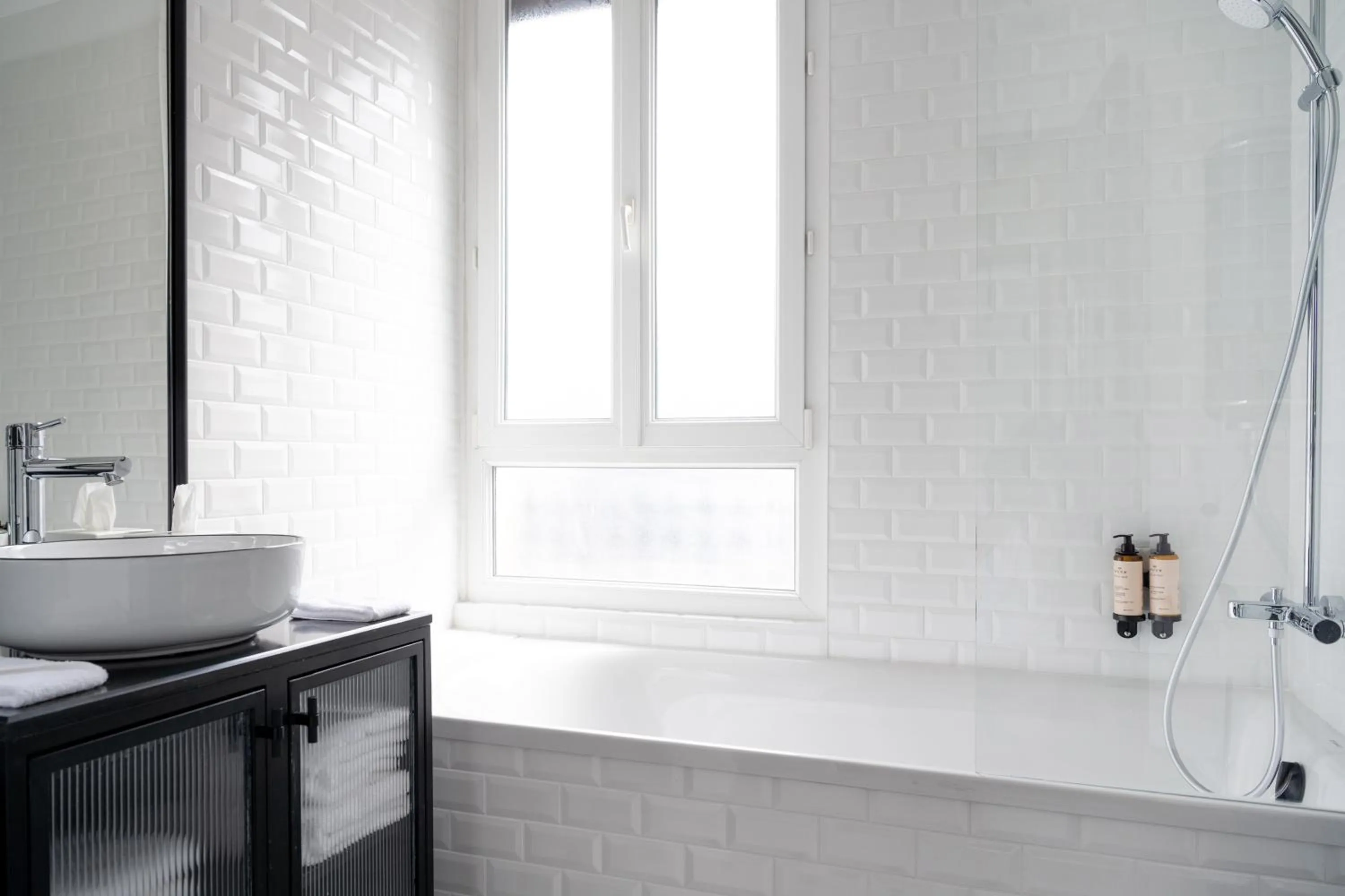 Bathroom in Esteem Tour Eiffel