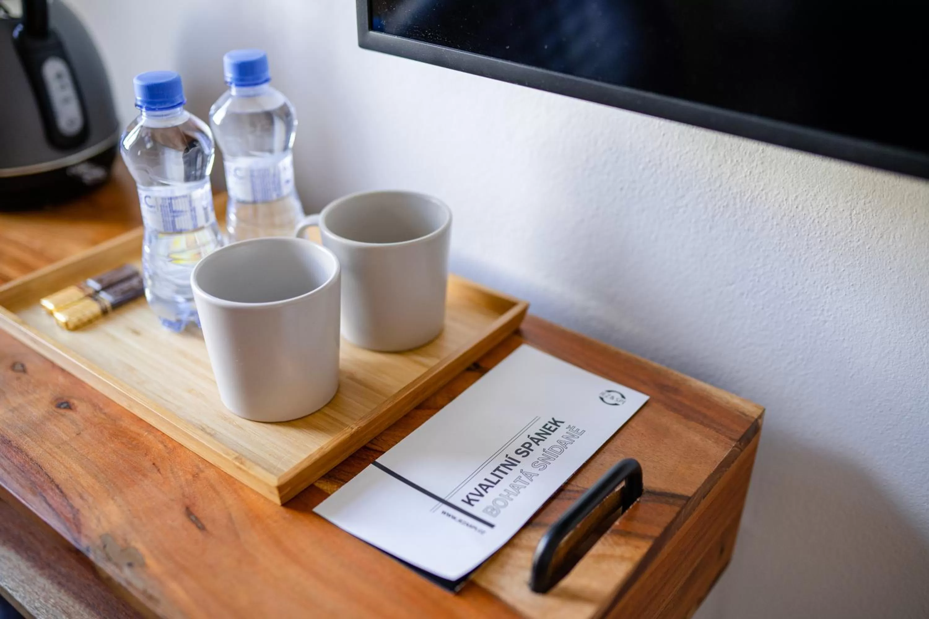 Coffee/tea facilities in JEZ&SPI Sušice