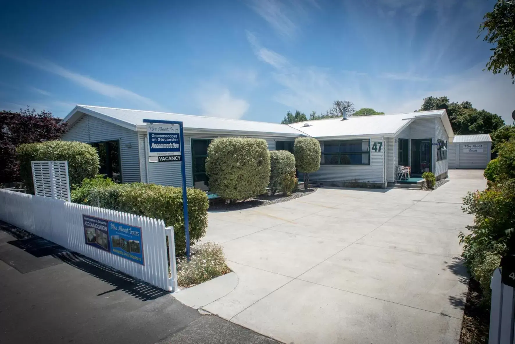 Property Building in Greenmeadows on Gloucester Property Building in Greenmeadows on Gloucester