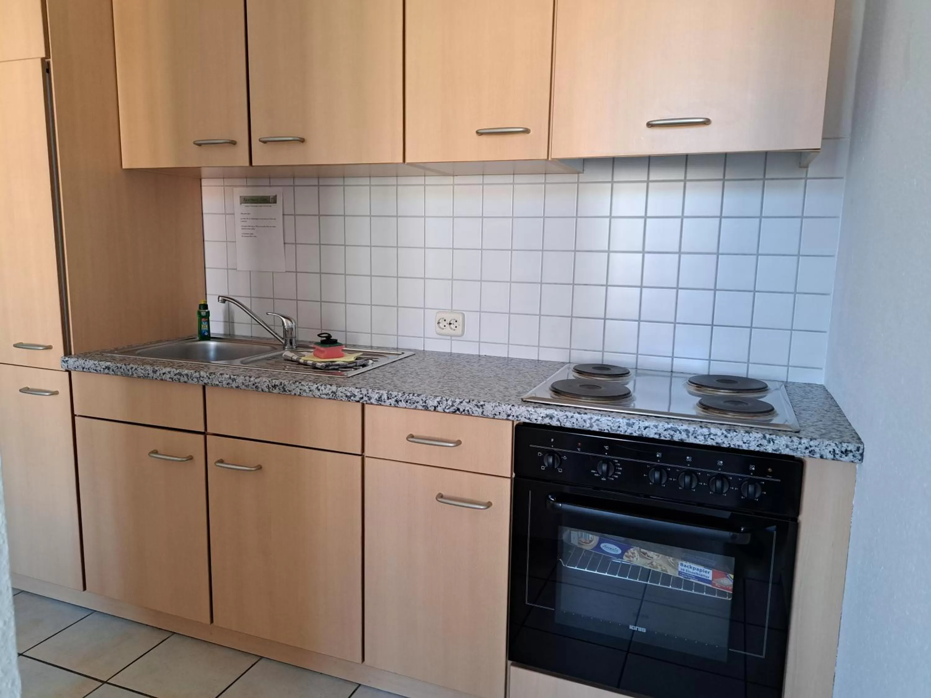 Kitchen/Kitchenette in Apartment-Hotel Schillerplatz