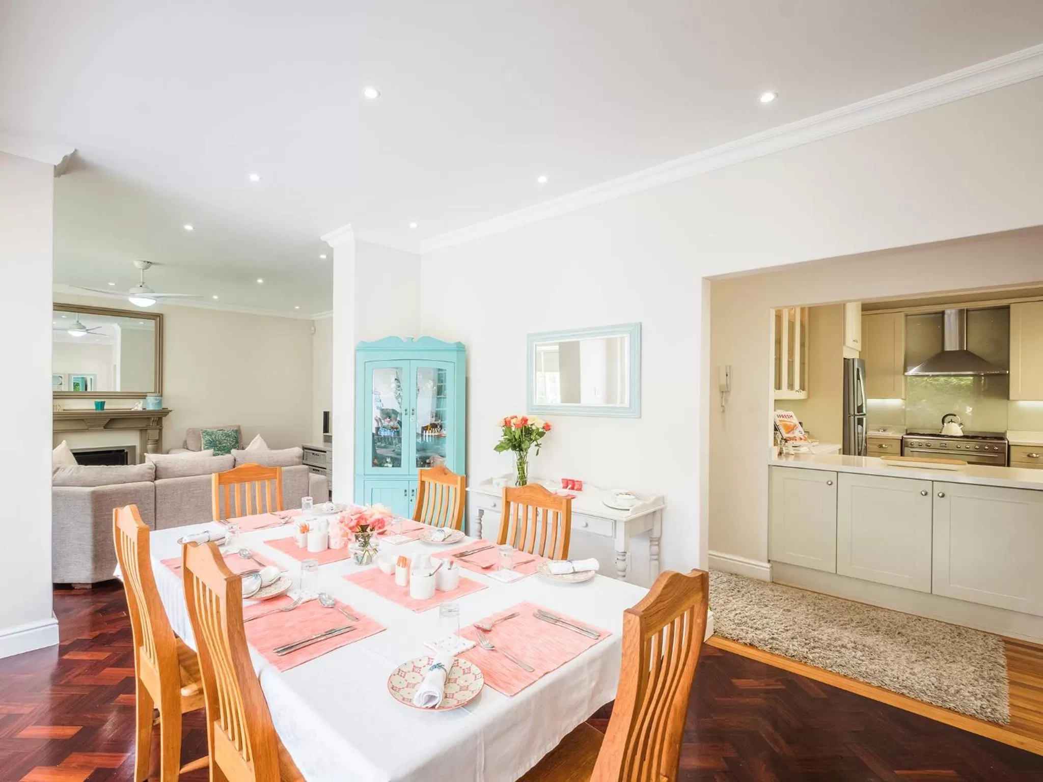 Dining area, Restaurant/Places to Eat in On the Bay