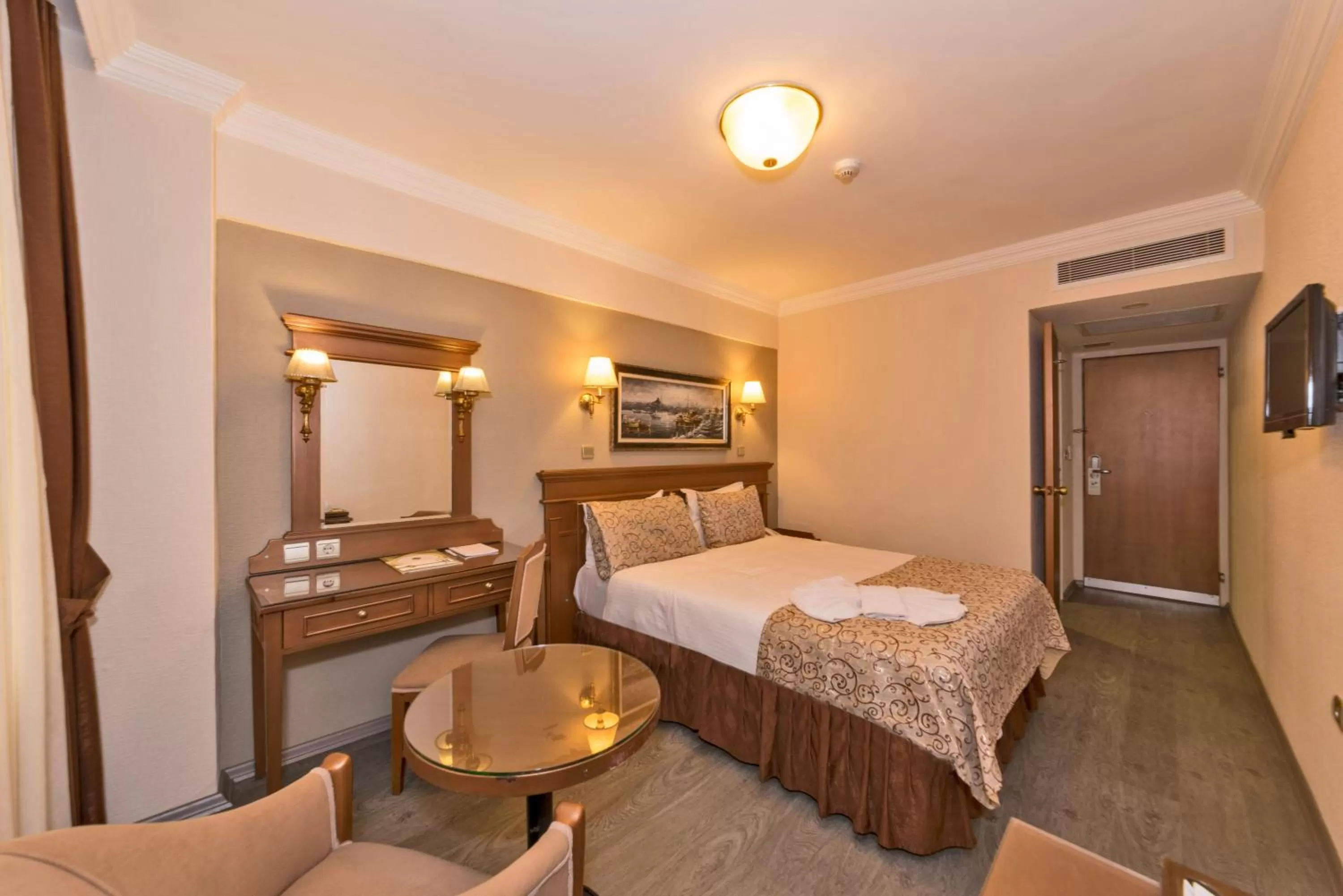 Other, Bed in Laleli Gonen Hotel