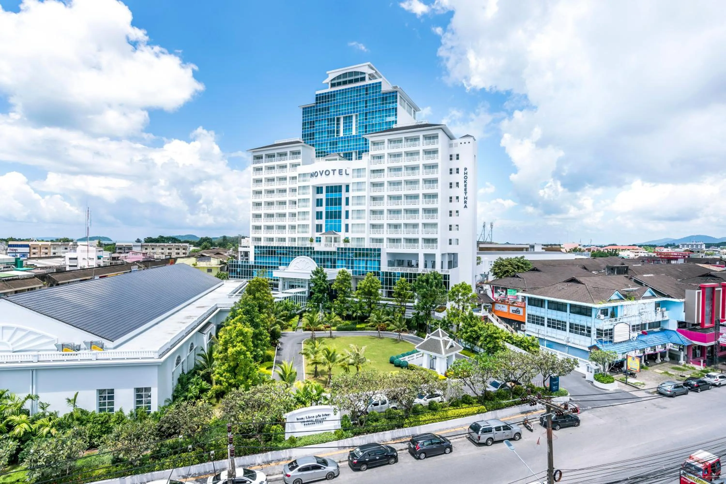 Property building in Novotel Phuket City Phokeethra