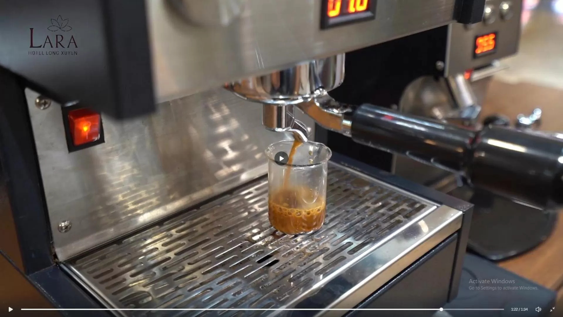 Lounge or bar in LARA HOTEL LONG XUYÊN