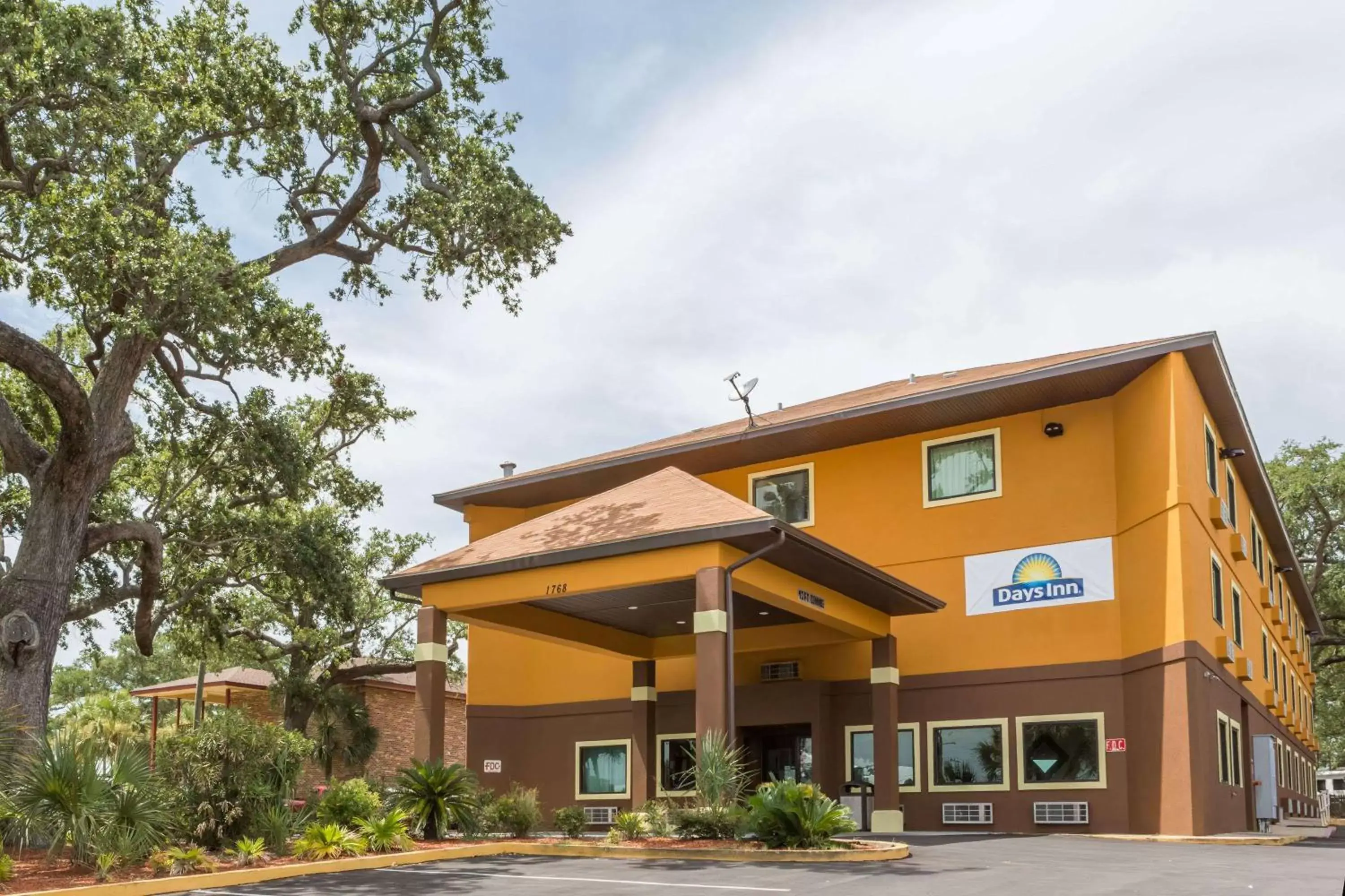 Days Inn by Wyndham Biloxi Beach Days Inn by Wyndham Biloxi Beach