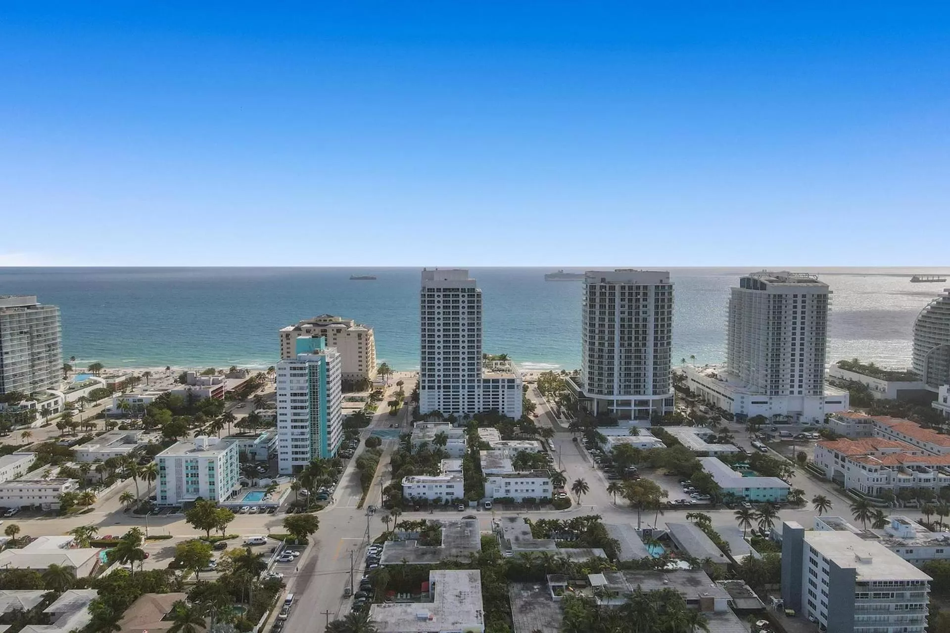 Neighbourhood, Bird's-eye View in The Worthington Resorts - Clothing Optional - Men Only - Solo hombres