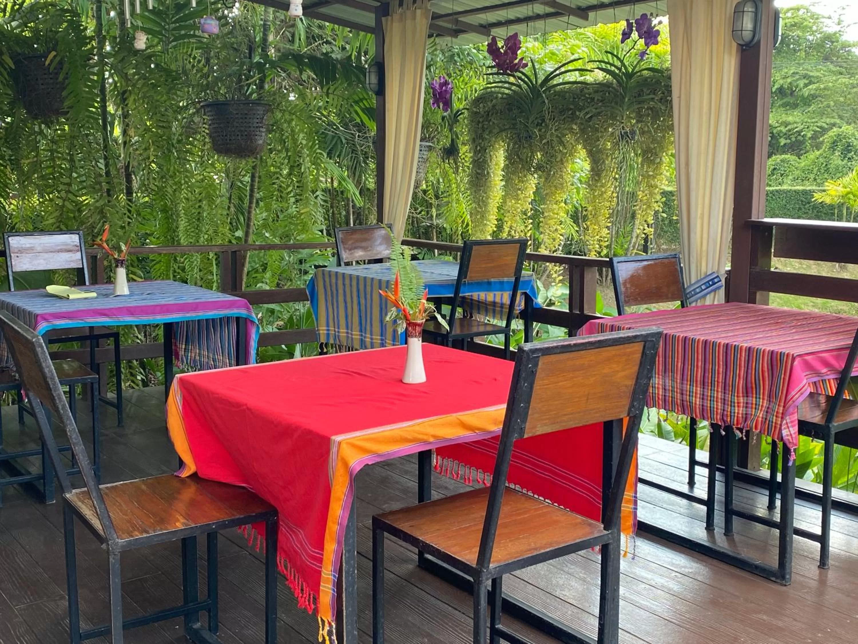 Patio in Pura Vida Pai Resort