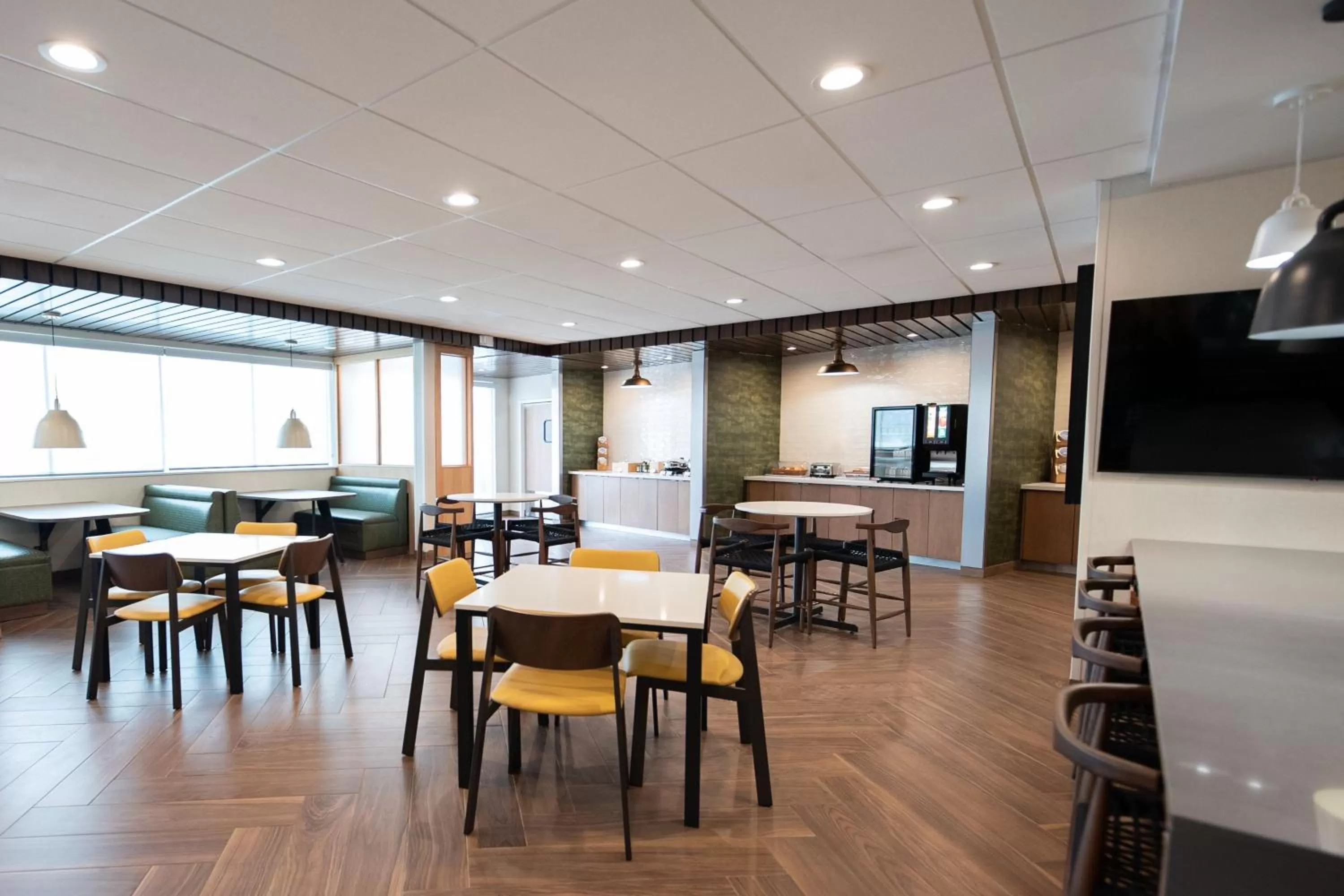 Breakfast in Fairfield by Marriott Inn & Suites Kingsport