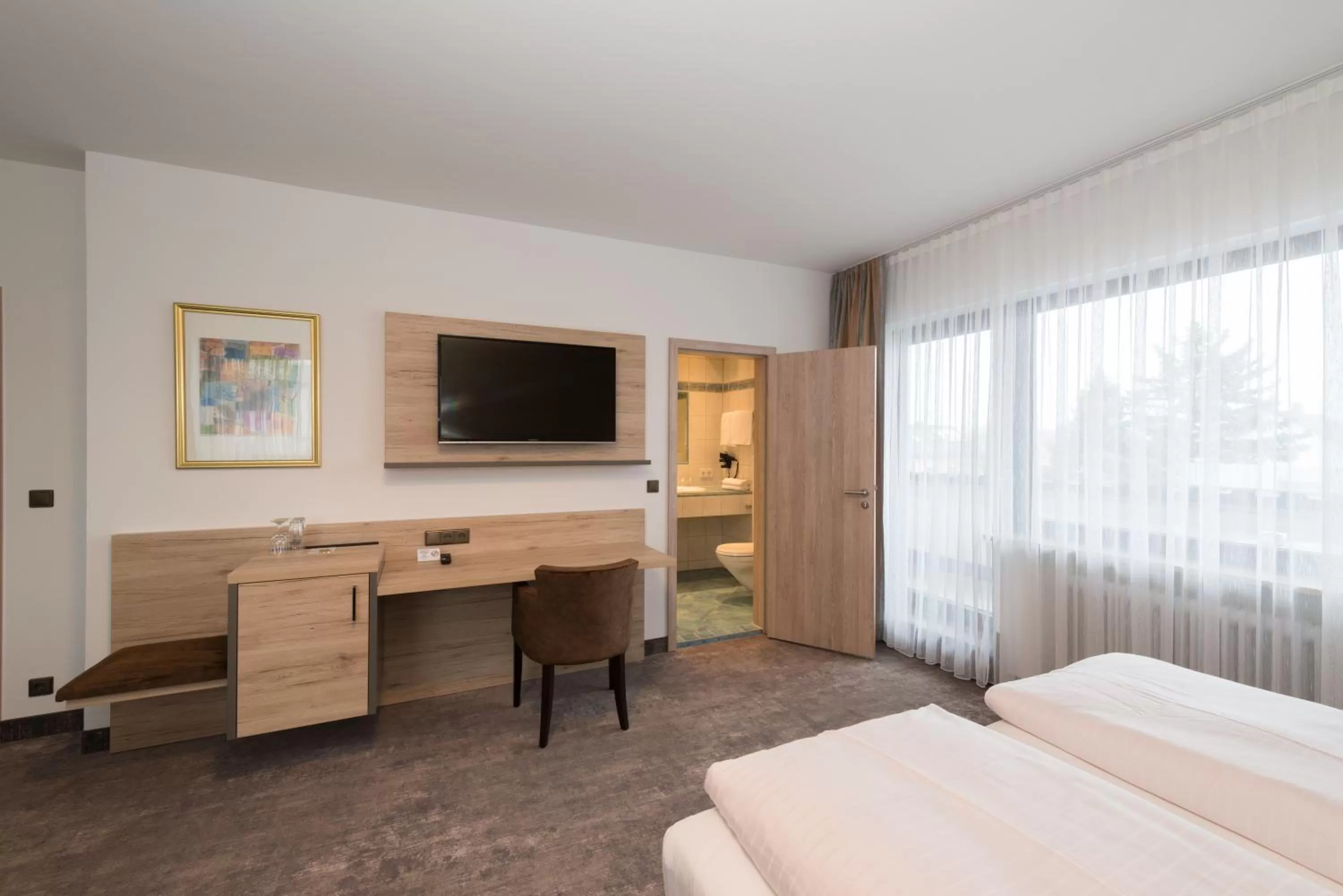 TV and multimedia, Bed in Hotel SCHNEIDER