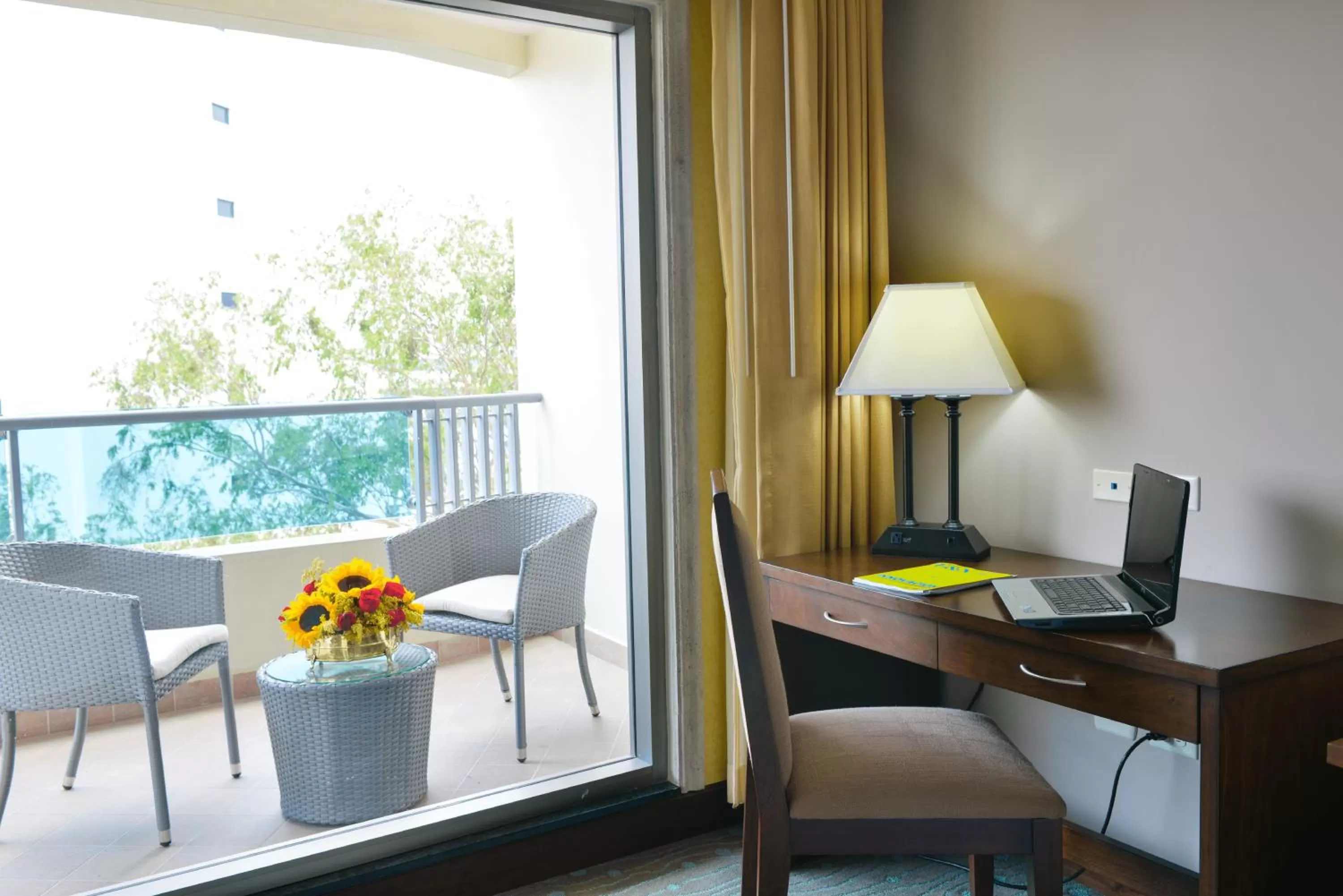 Hotel Plaza Juan Carlos