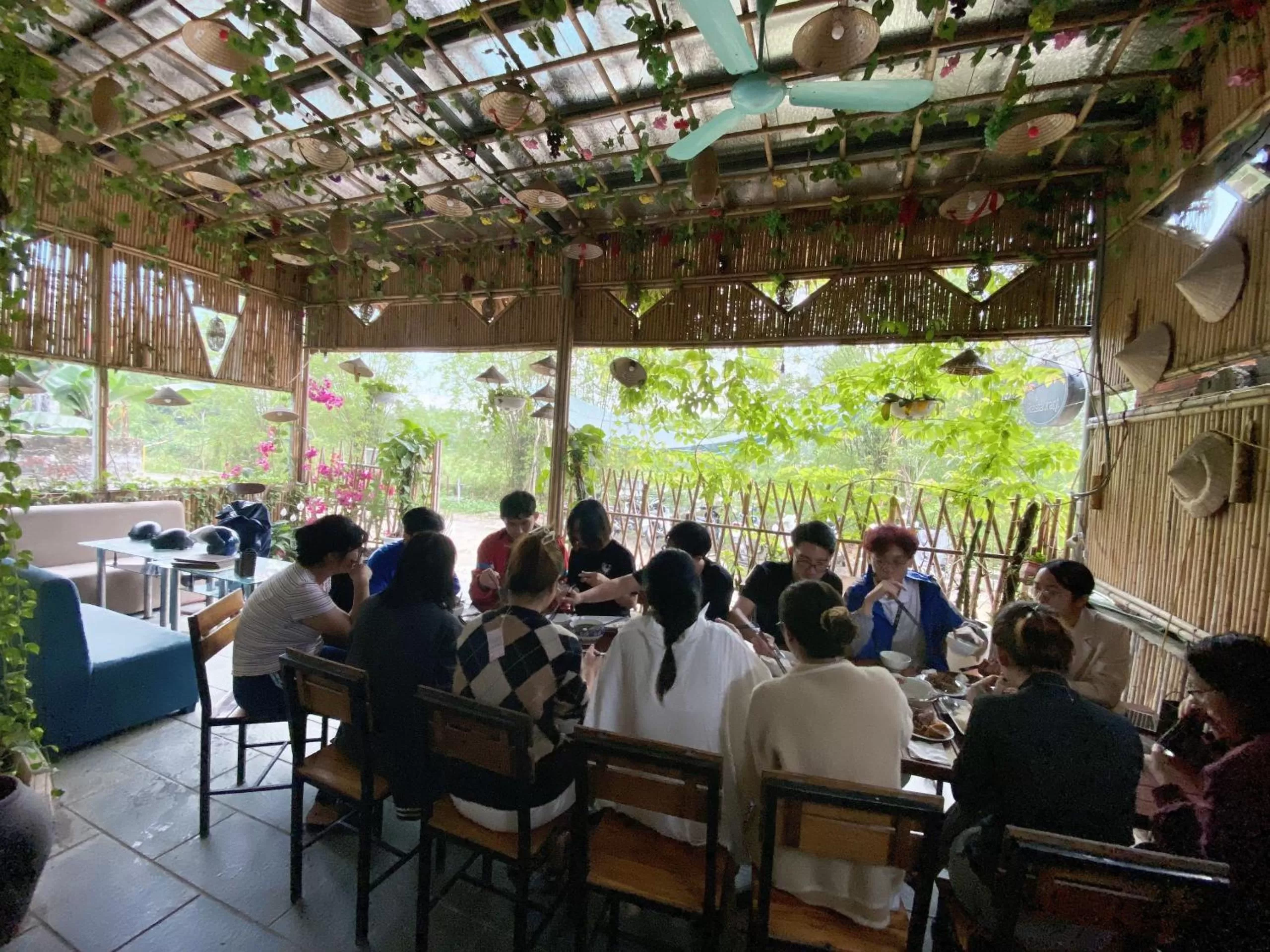 Restaurant/Places to Eat in Trang An Moon Garden Homestay