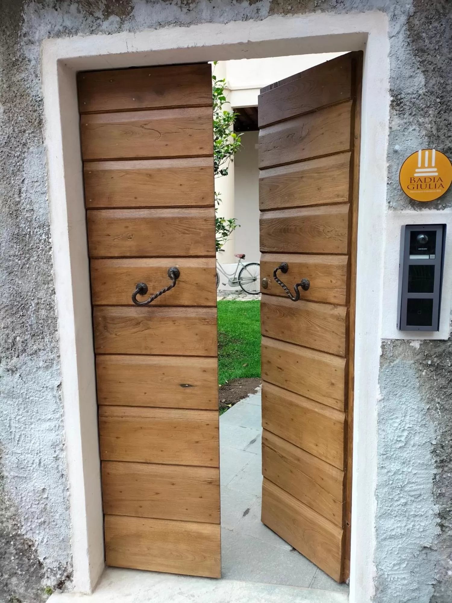 Day in Badia Giulia Prestigious Historical B&B, Camaiore - Adults Only - No Pets