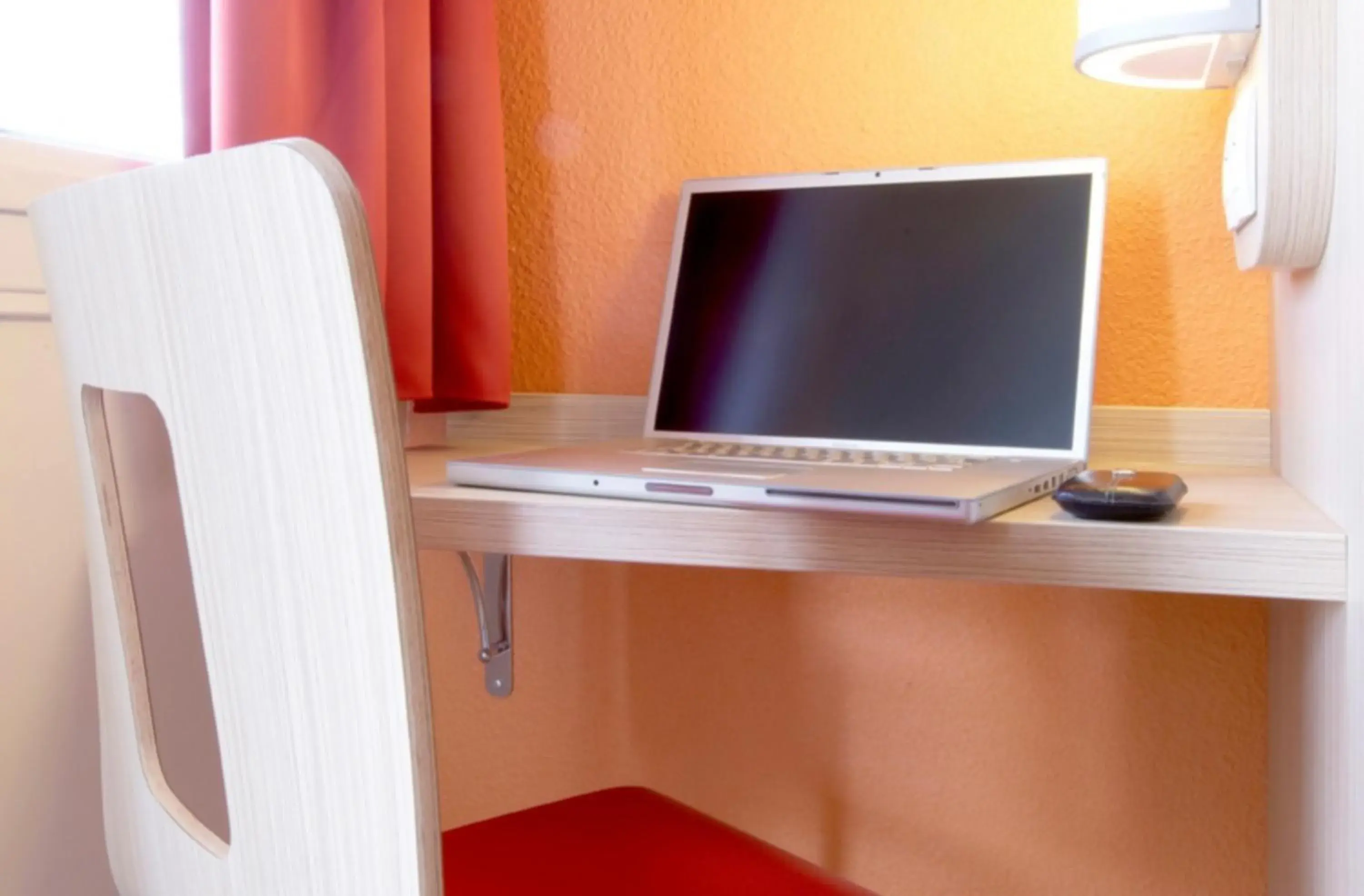 3 Single Beds - Essentiel Plus Room in Premiere Classe Reims Nord - Bétheny 3 Single Beds - Essentiel Plus Room in Premiere Classe Reims Nord - Bétheny