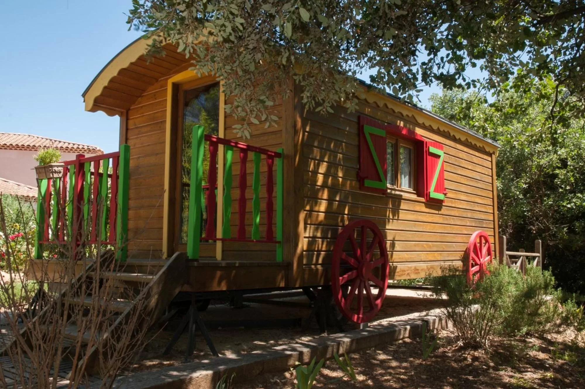 Property building in Le Mas Pinède