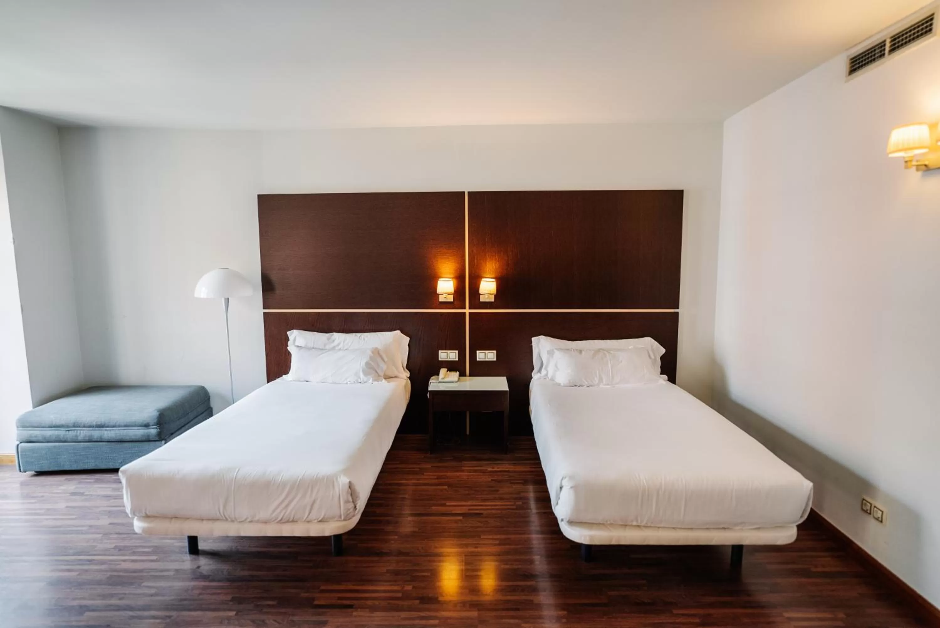 Bed in RICE Palacio de los Blasones