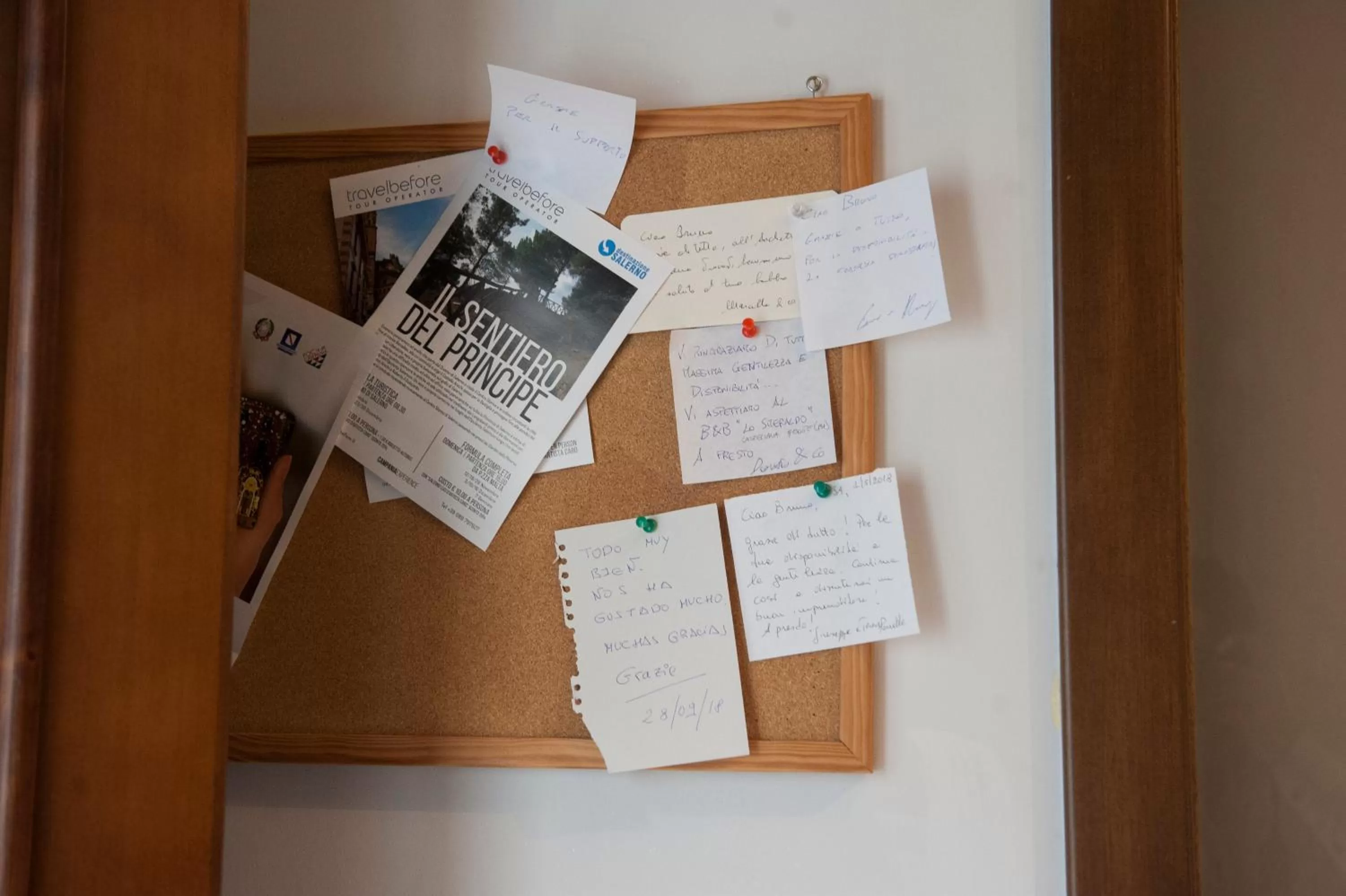 Text overlay in Monreal Rooms Salerno