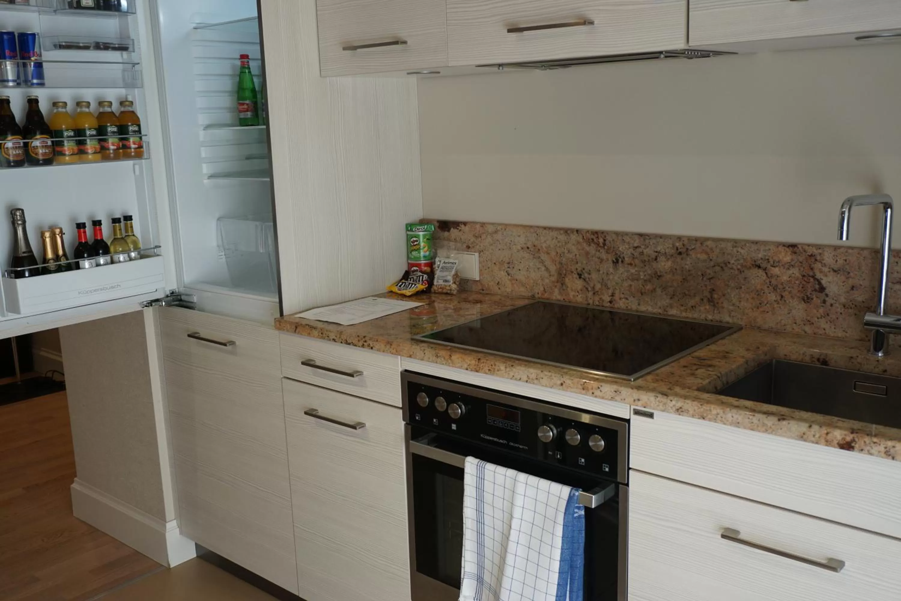 Kitchen or kitchenette in Wooden Villa APARTMENTS