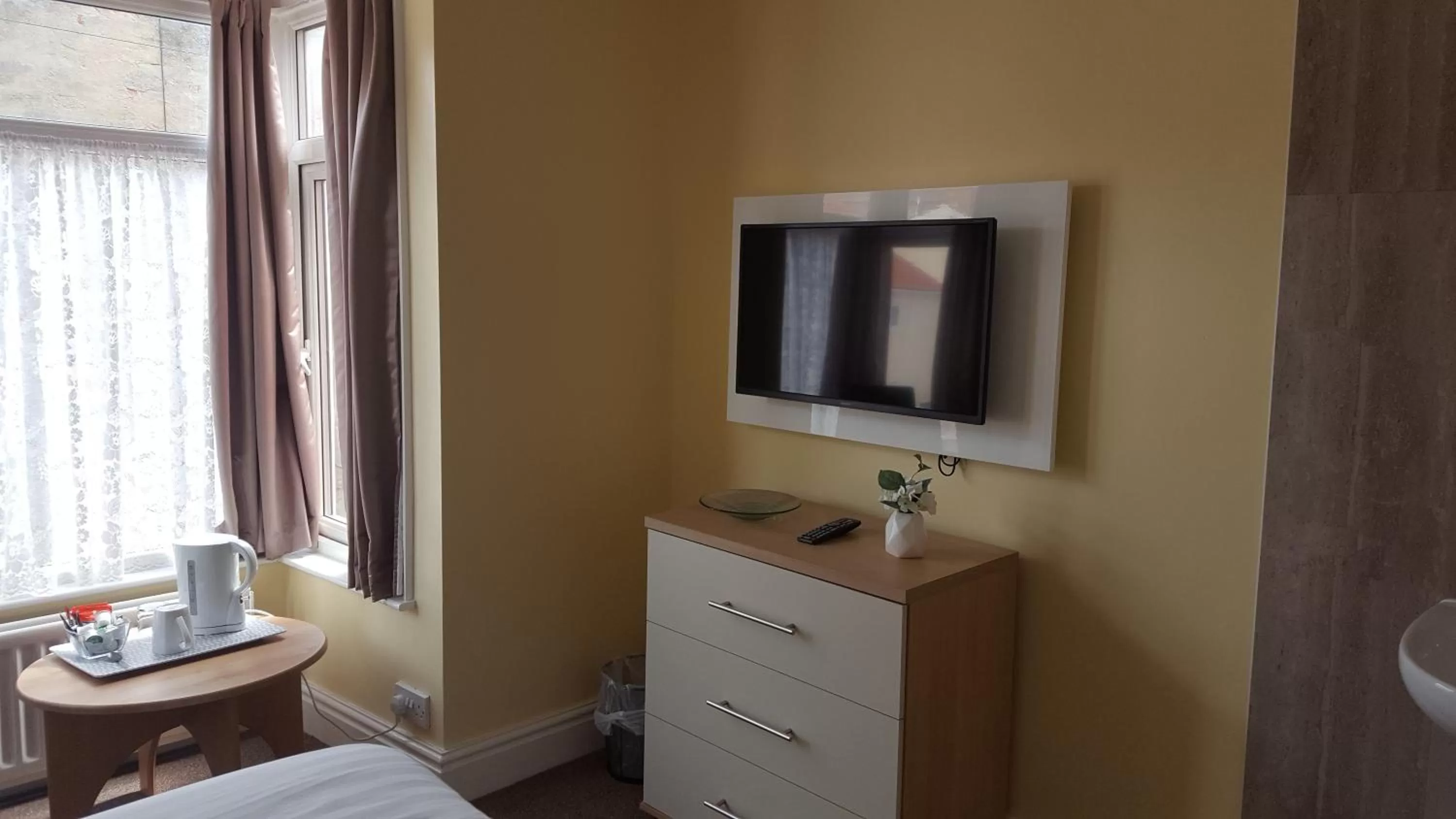 TV and multimedia in The Beacon Hotel