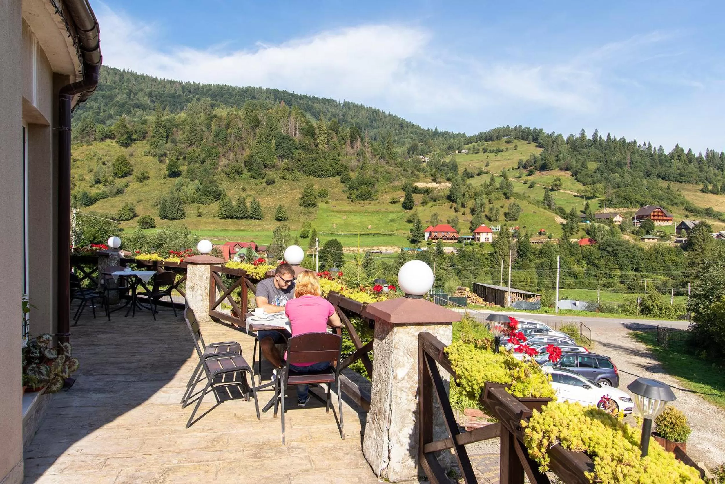 Restaurant/places to eat in Terem
