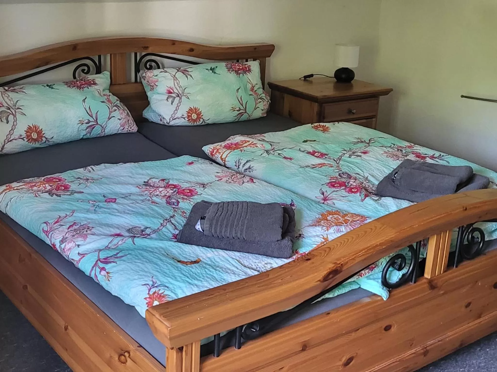 Bed in Gasthaus Staufenbrücke