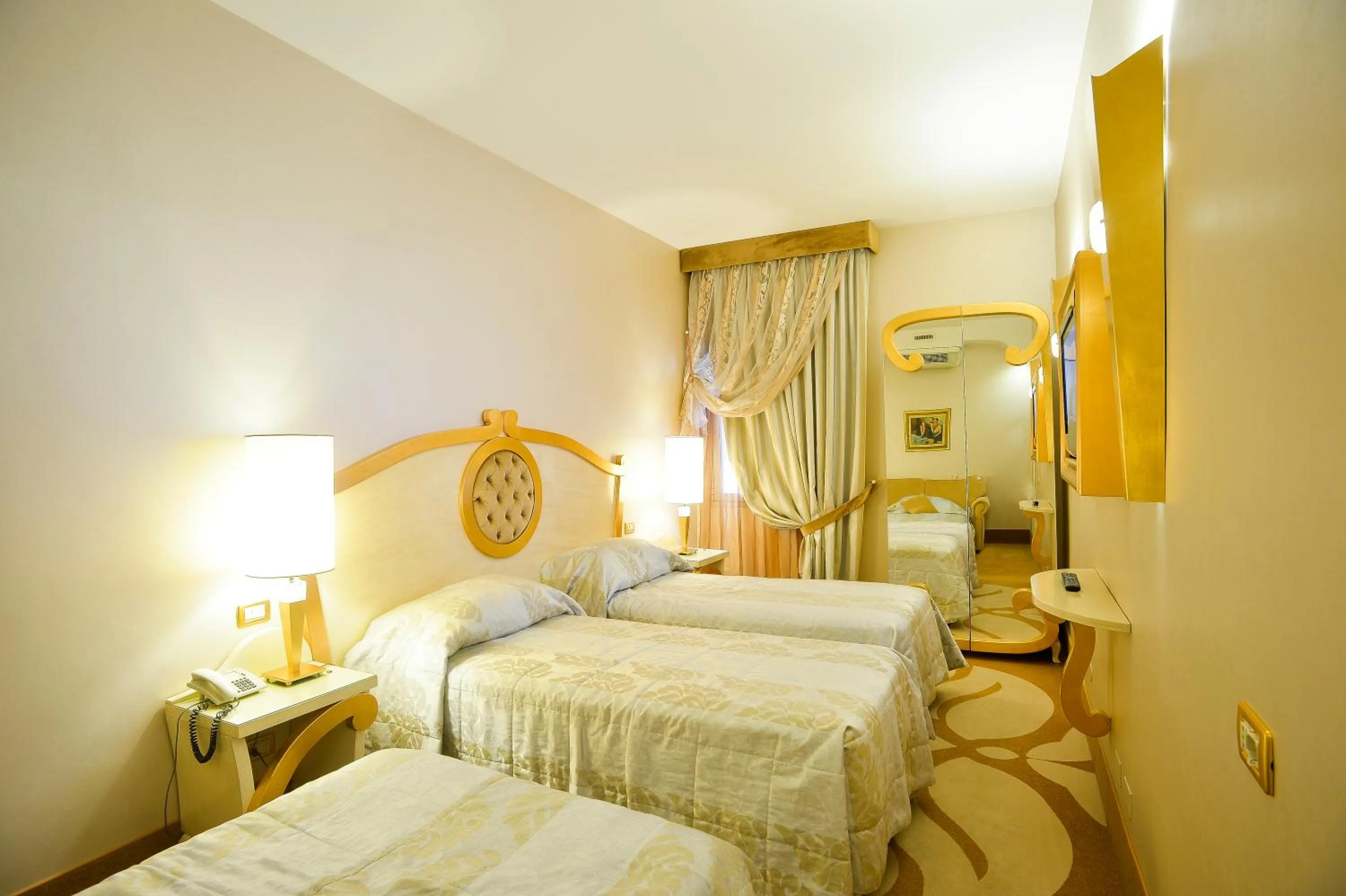 Triple Room in Zanhotel Tre Vecchi
