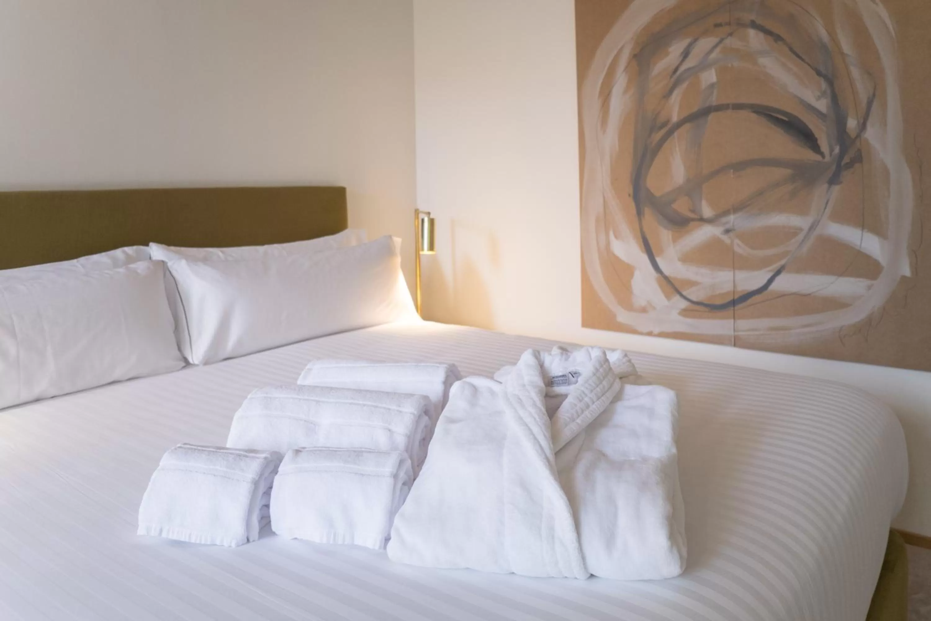 Bed in BOX ART ALPINO