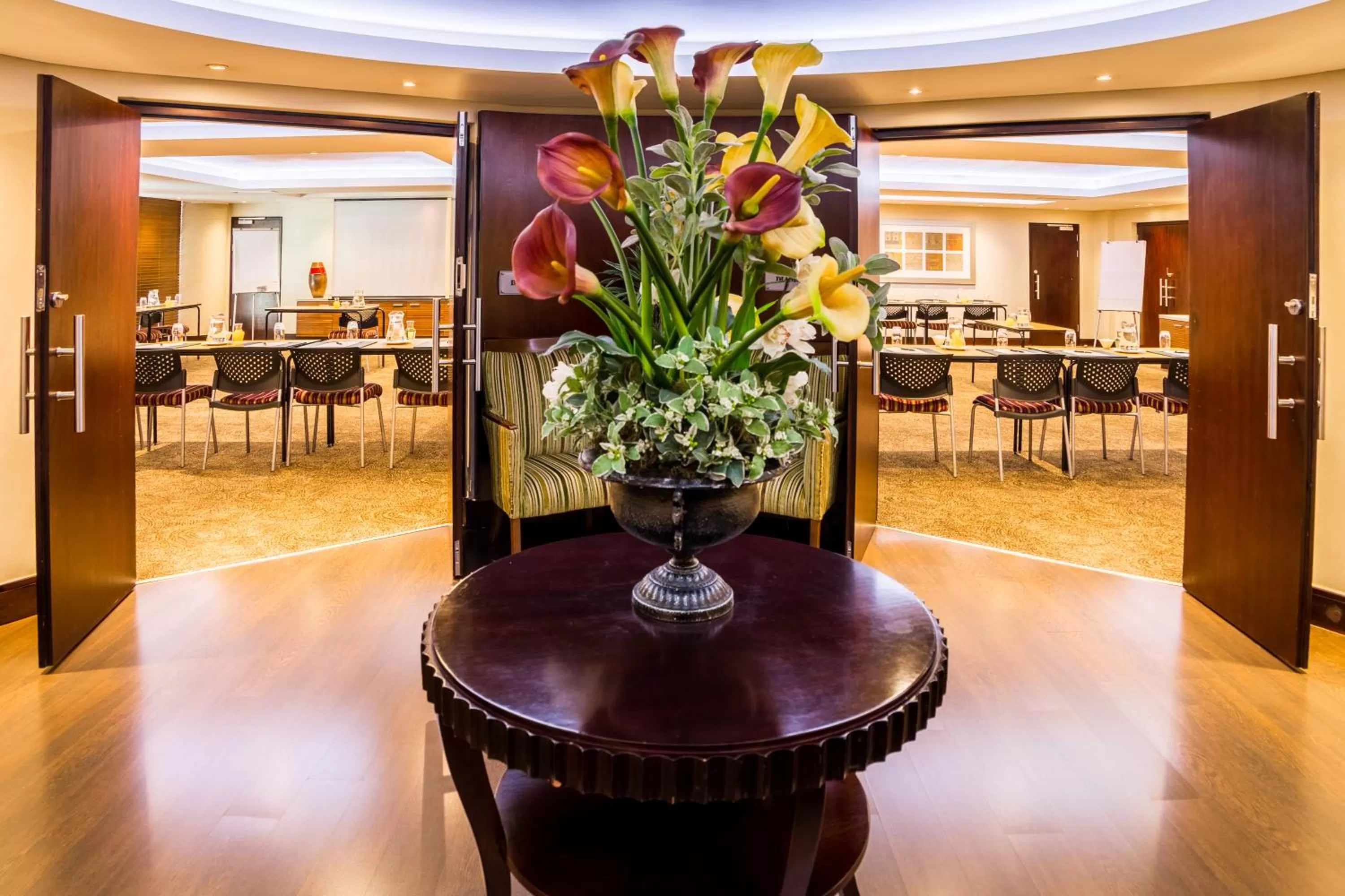 Meeting/conference room in City Lodge Hotel at OR Tambo International Airport