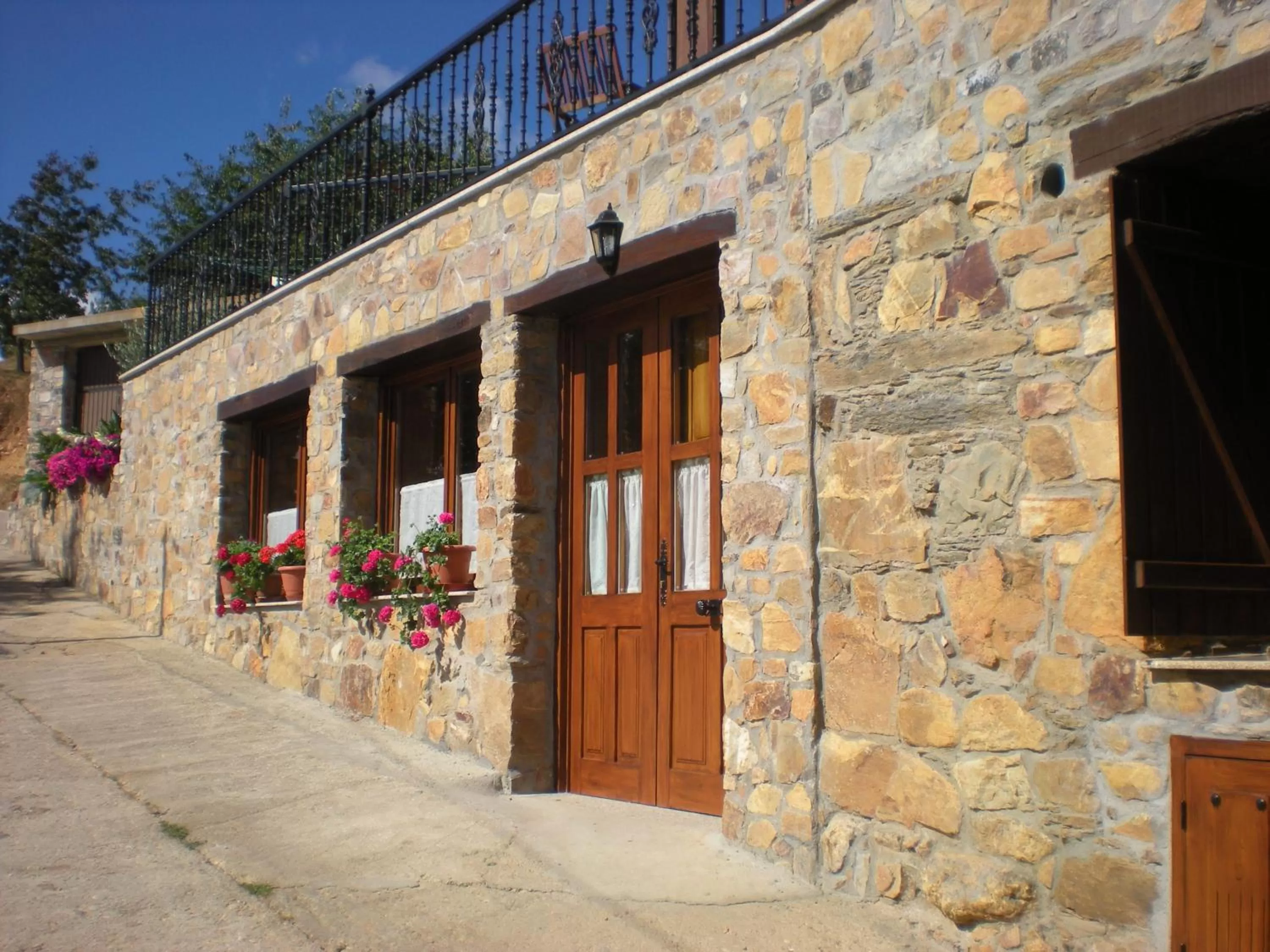 Facade/entrance in Hotel Rural Casa Ana