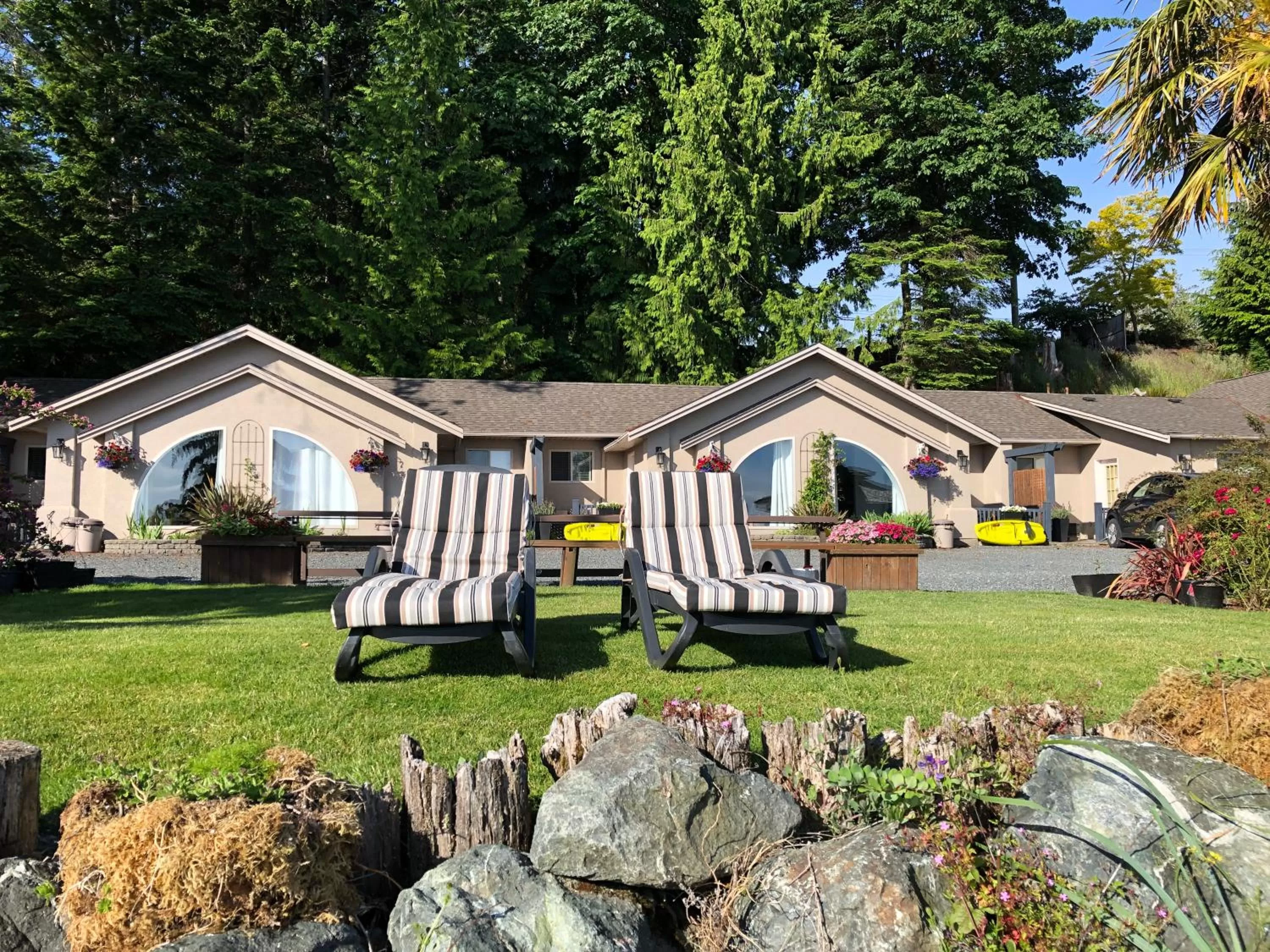 Natural landscape in Qualicum Breeze Beach Resort
