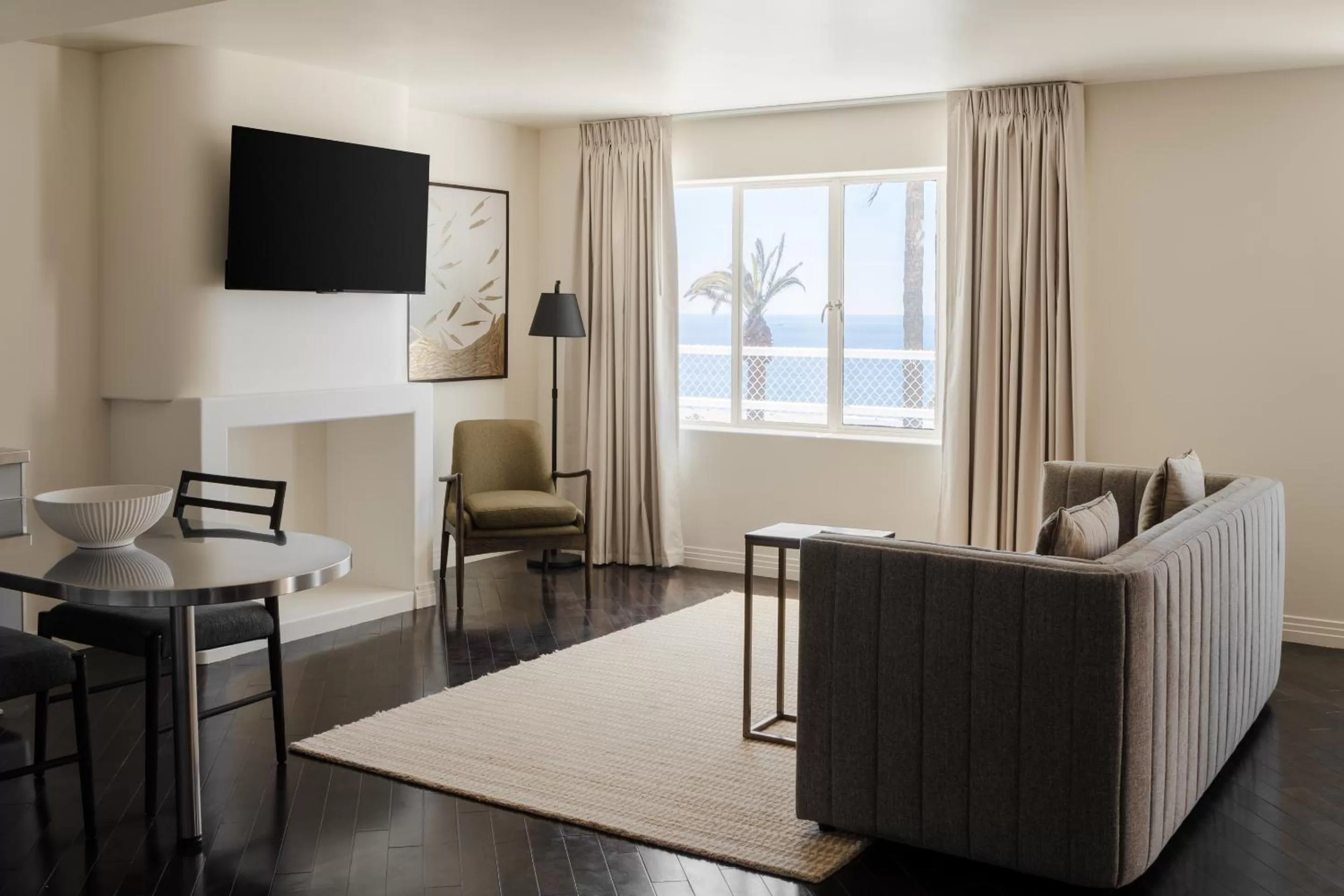 Apartment with Balcony in Sonder The Beacon