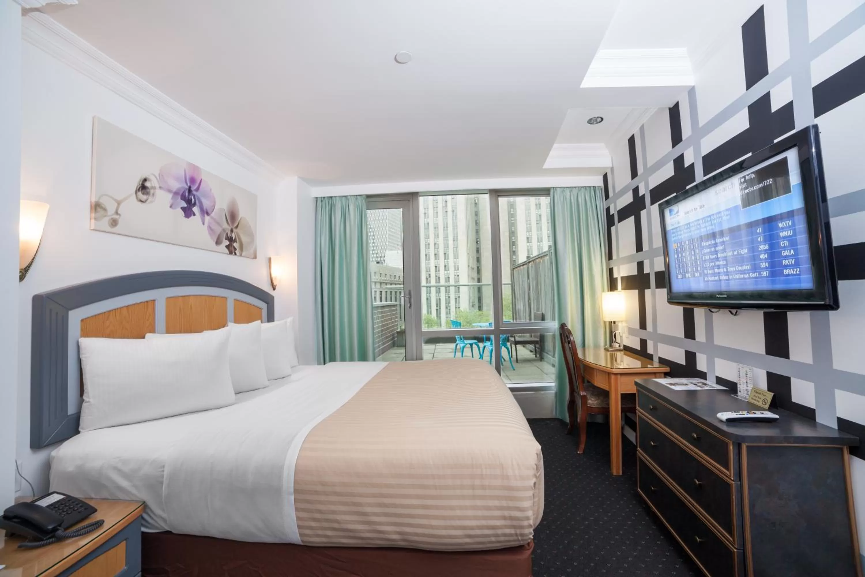 Day, Bed in Hotel Mulberry