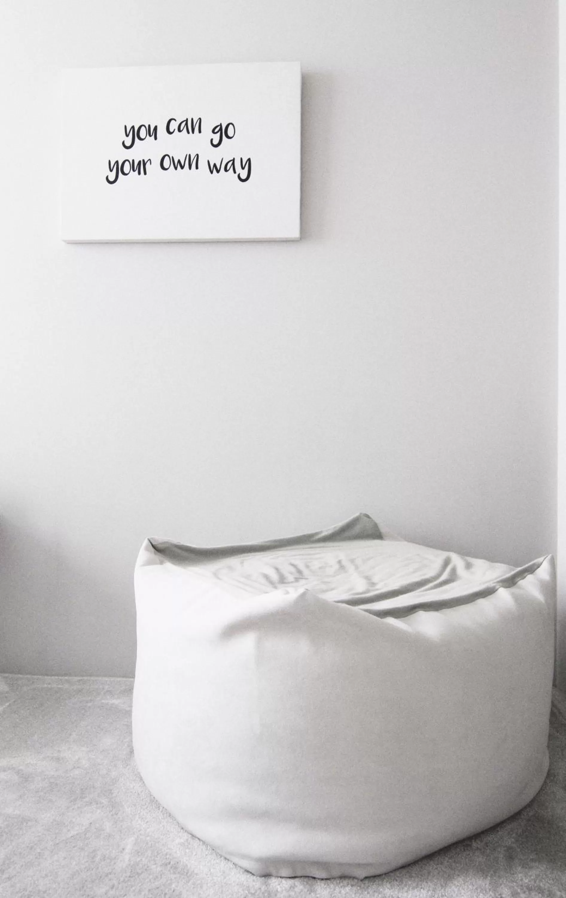 Decorative detail, Bed in The Door Inn